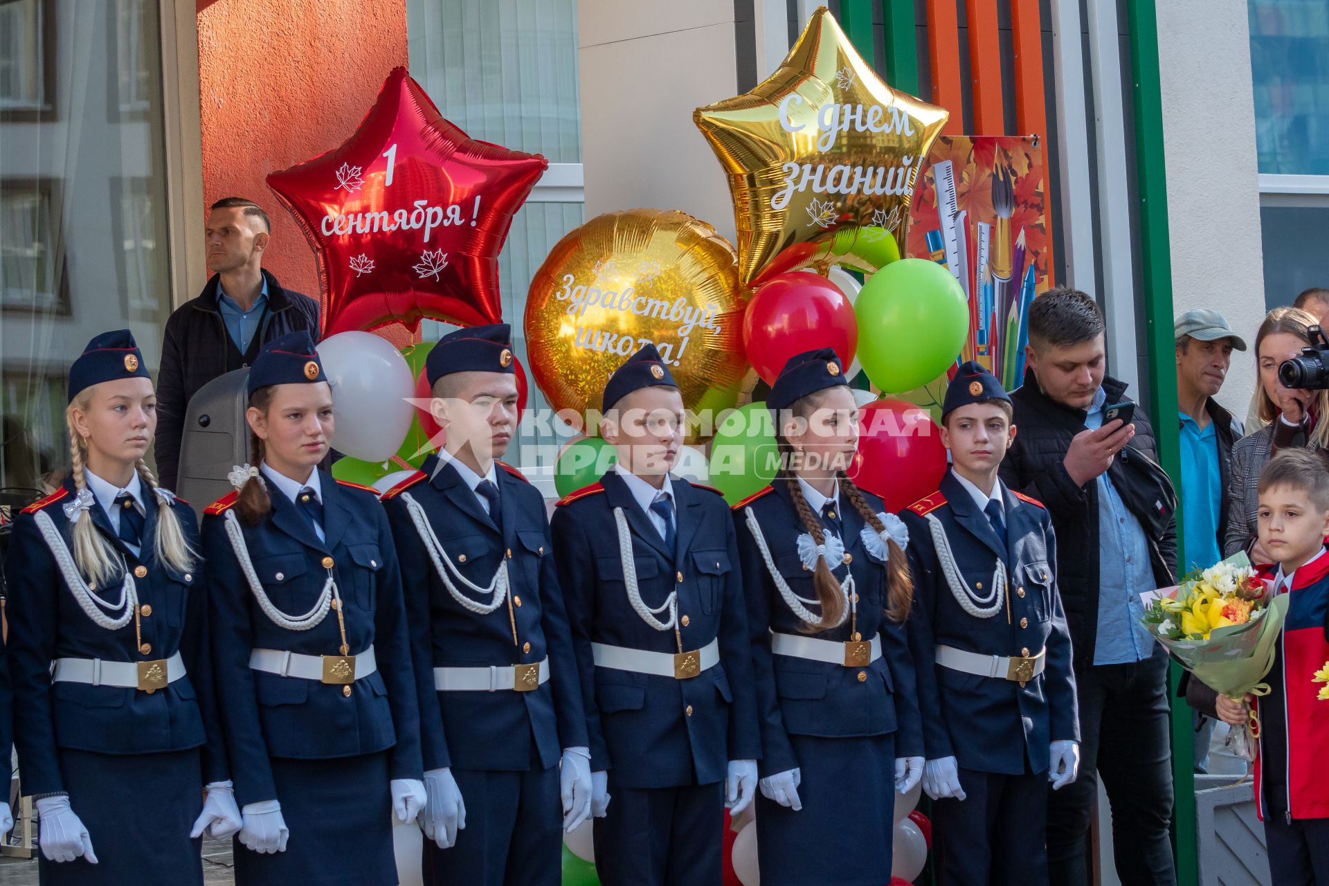 Санкт-Петербург. Кадеты на торжественной линейке, посвященной Дню знаний.