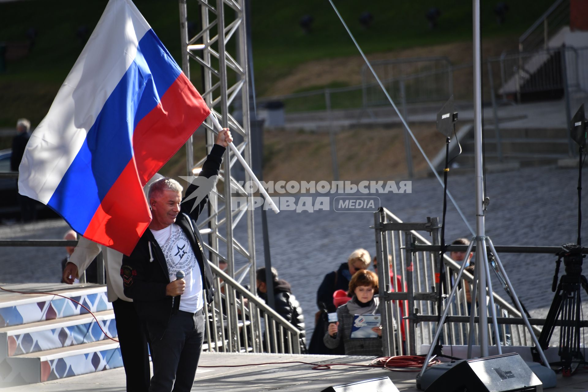 Москва.  Певец Олег Газманов во время церемонии чествования команды Паралимпийского комитета России по итогам участия в XVI Паралимпийских летних играх в Токио.