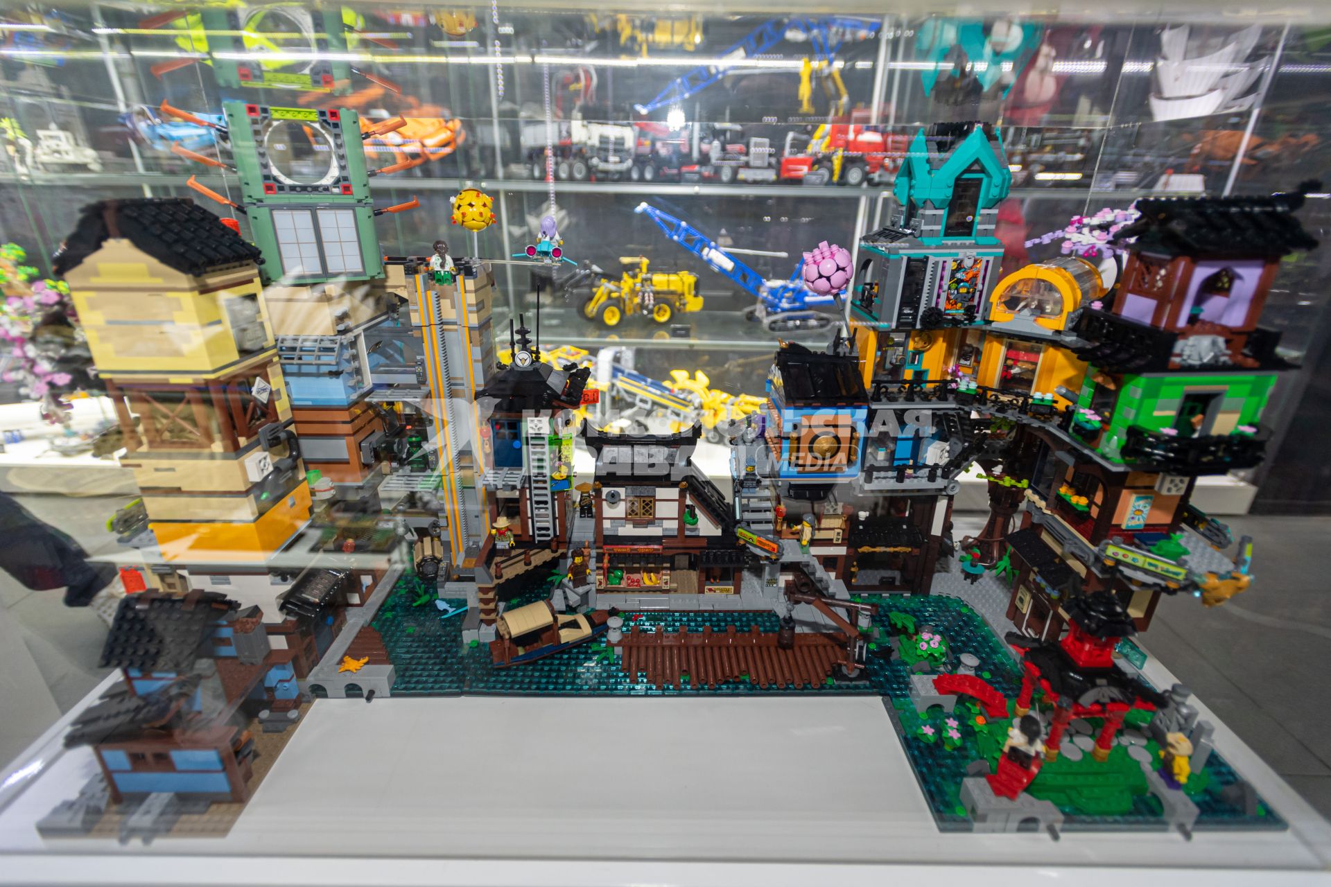 Москва. Музей лего Brick Star в `Неглинной галерее`.