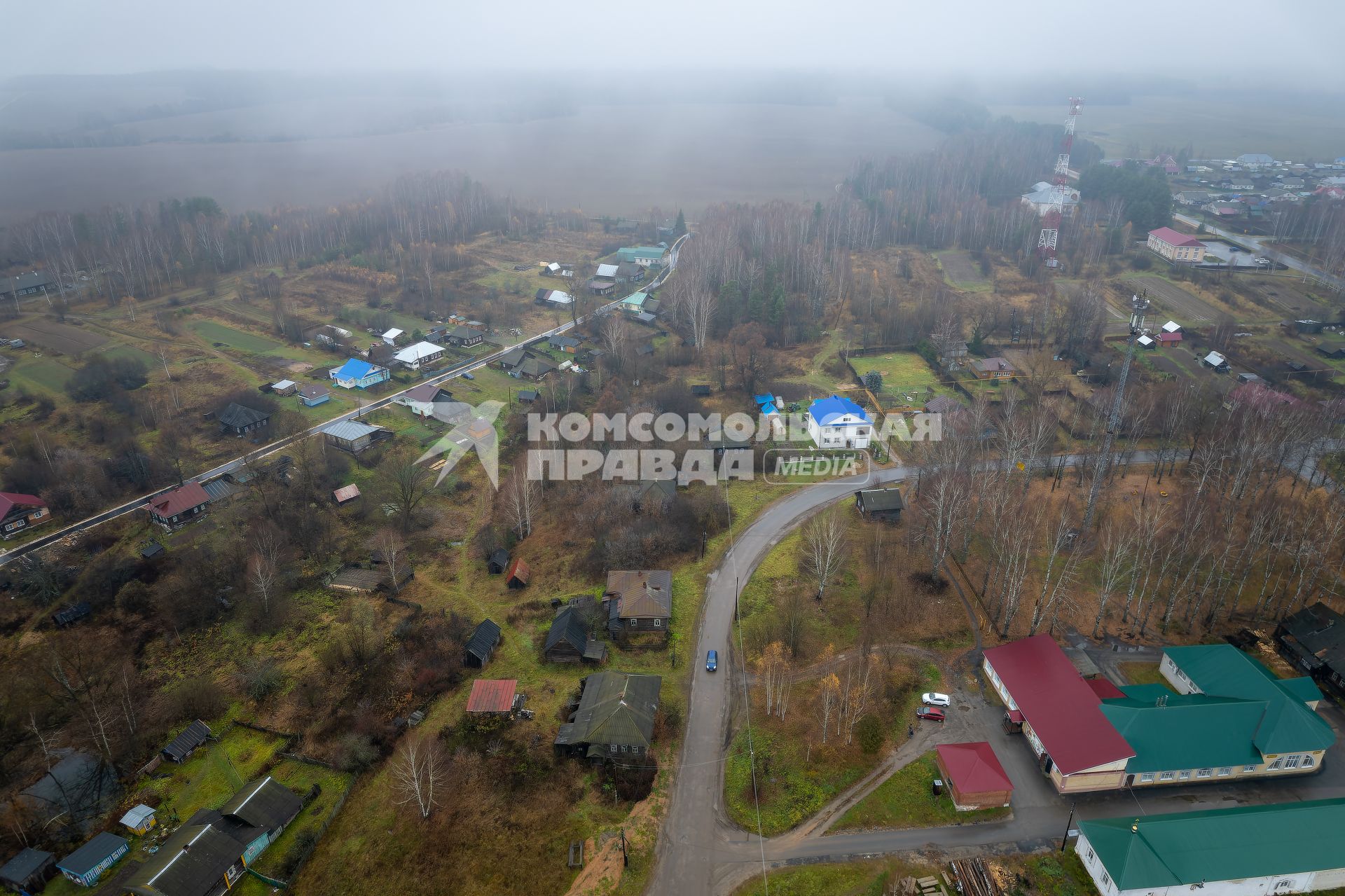 Нижегородская область. Село Хохлома. Вид сверху на село.