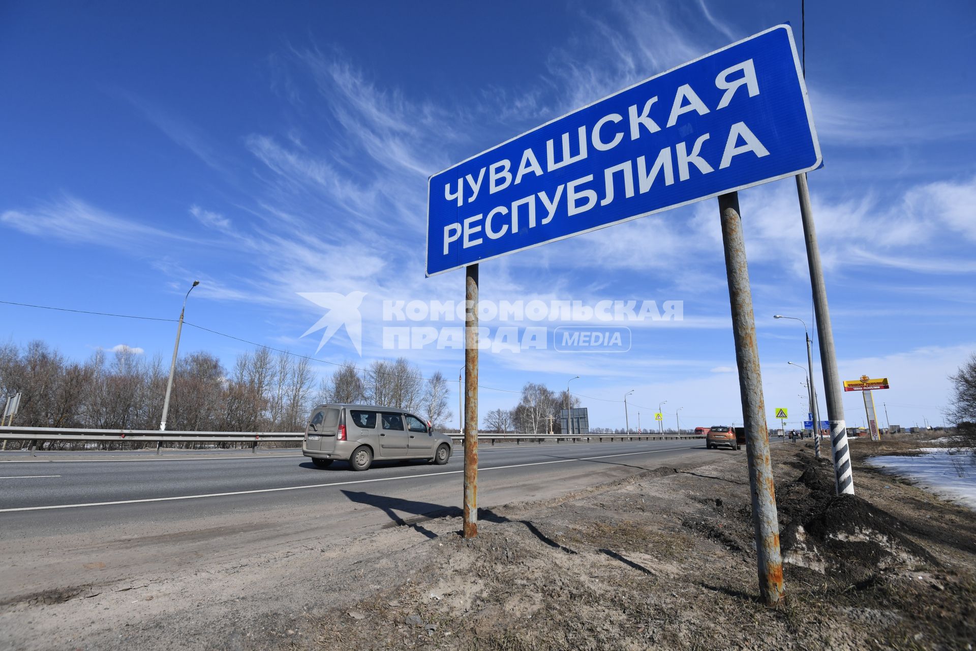 Чувашия, село Шоршелы. Дорожный указатель при вьезде в республику.