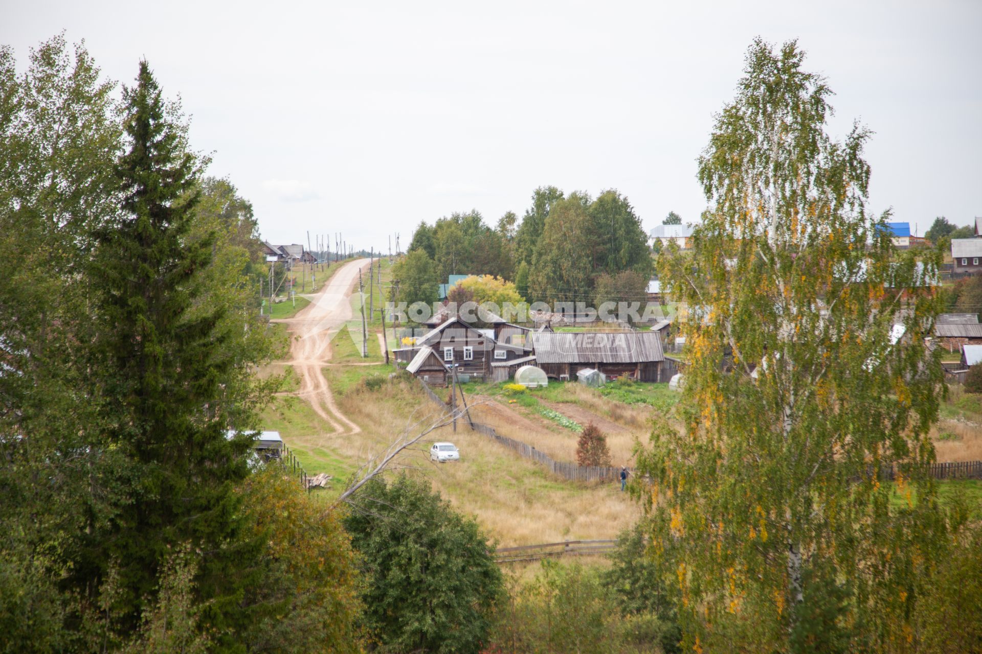 Пермский край. Сельская дорога.