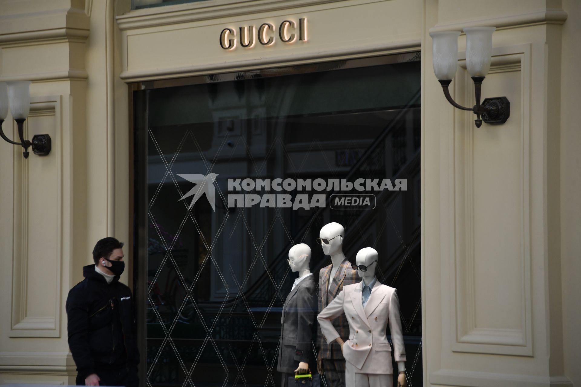 Москва. Закрытый бутик Gucci в ГУМе. Gucci приостановил продажи в России из-за военной спецоперации РФ на Украине.