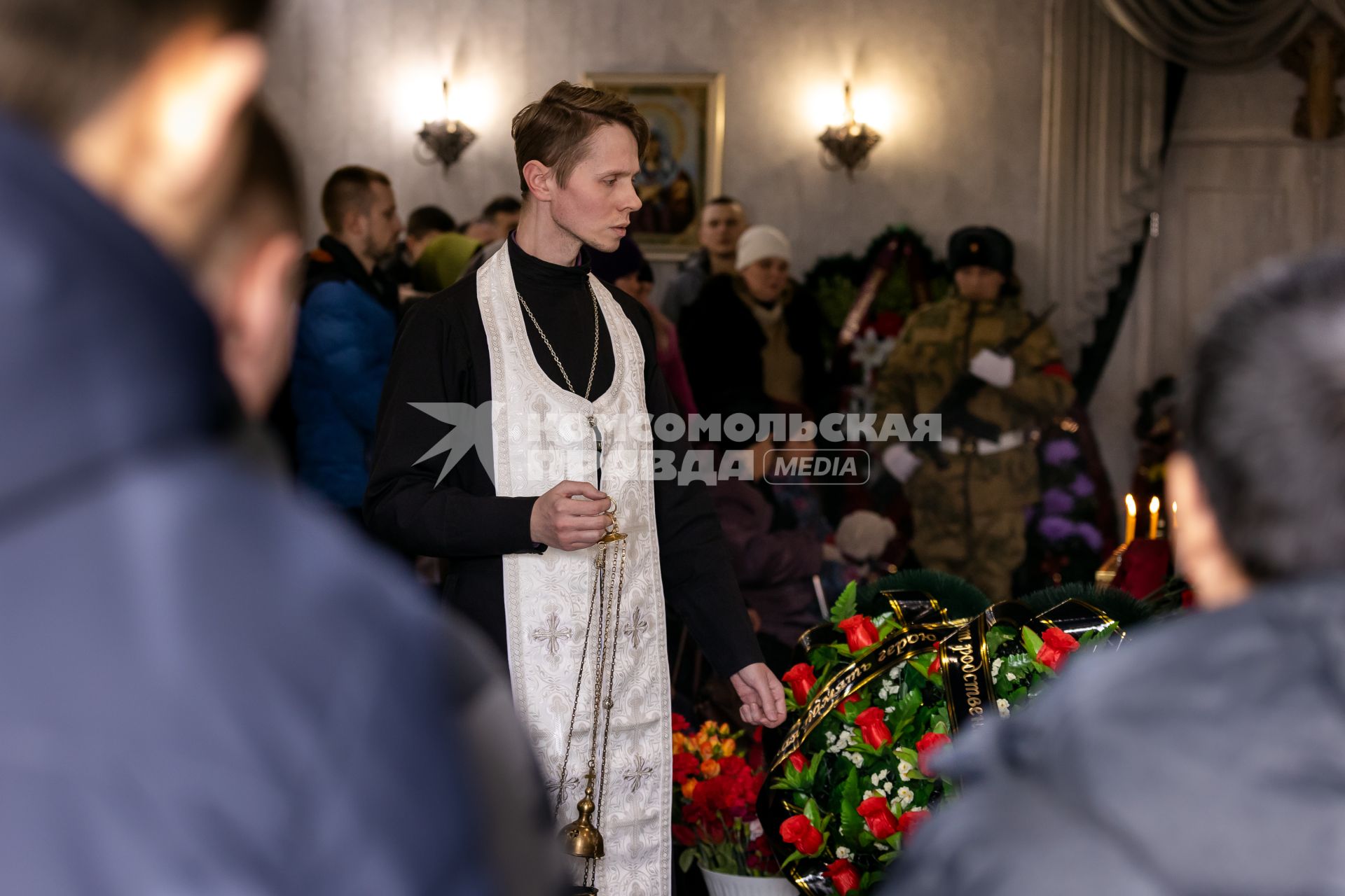 Копейск. Церемония прощания с ефрейтором Максимом Заниным, погибшим во время спецоперации на Украине.