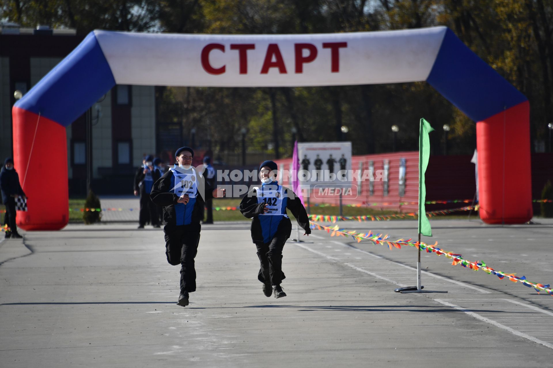 г.Ростов на Дону. Военнослужащие 103-го мотострелкового полка во время тренировки.