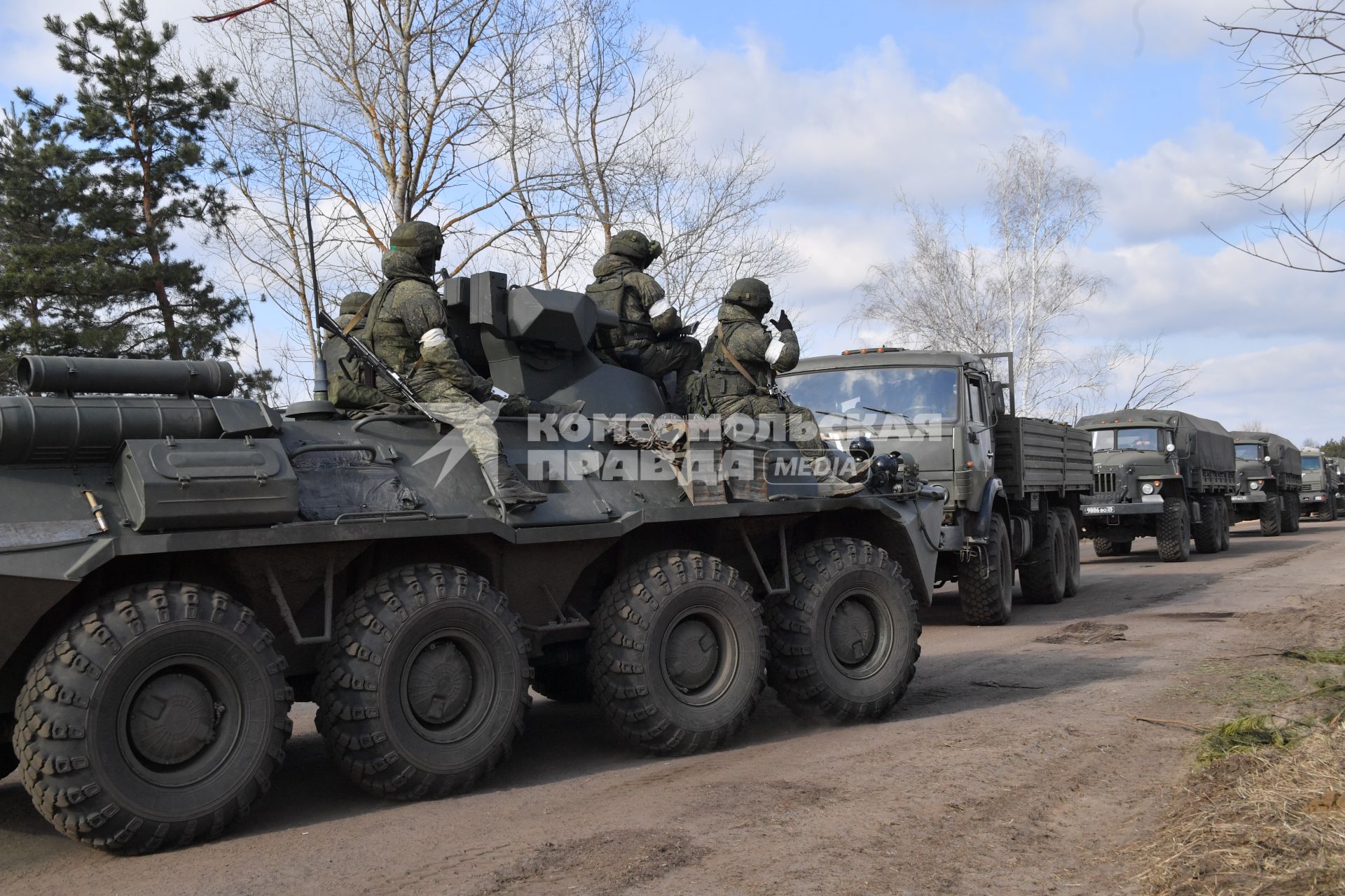 Киевская область. г.Чернобыль. Военная операции РФ по демилитаризации Украины. Российские военнослужащие на бтр.