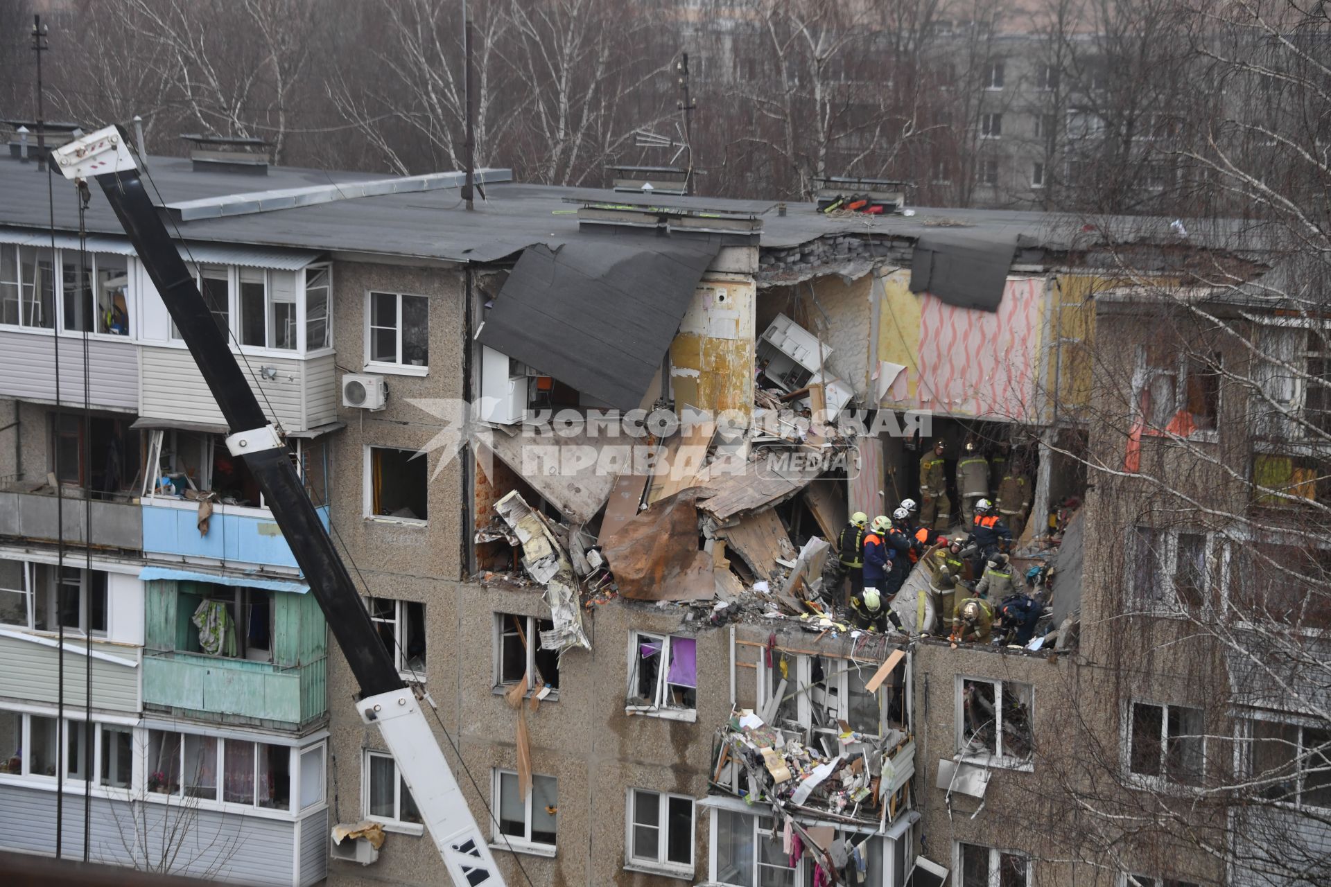 Московская область. Ступино. Разбор завалов на месте взрыва газа в жилом доме.