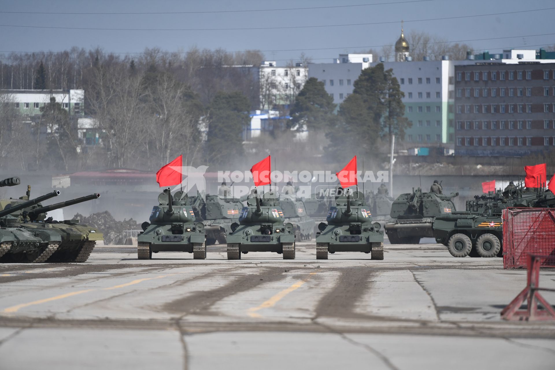 Московская область. Алабино. Танк Т-34-85  на репетиции военного парада, приуроченного к 77-летию Победы в Великой Отечественной войне.