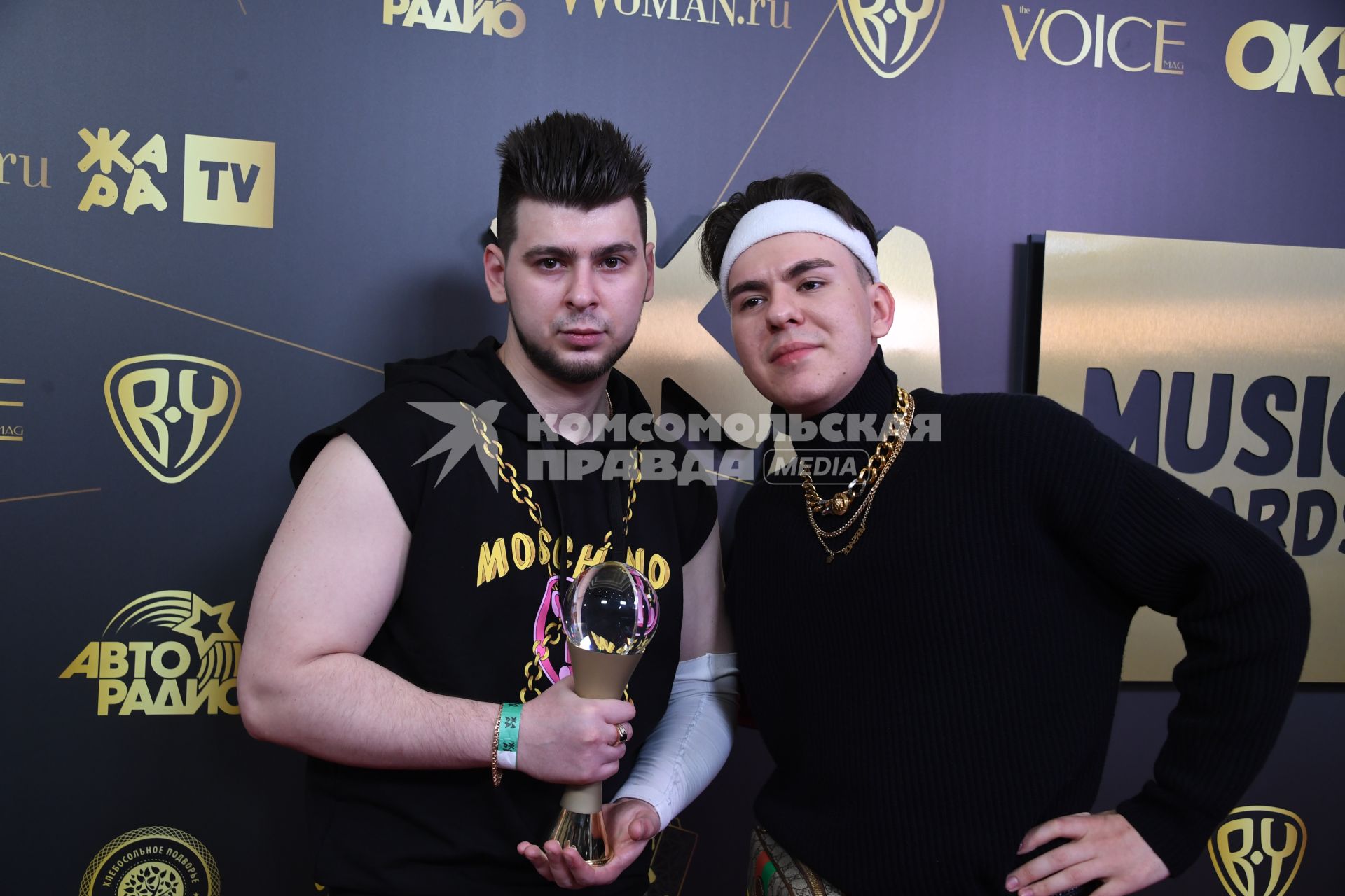 Москва. Группа Gayazovs Brothers на церемонии вручения музыкальной премии`Жара Music Awards` в концертном зале `Крокус Сити Холл`.