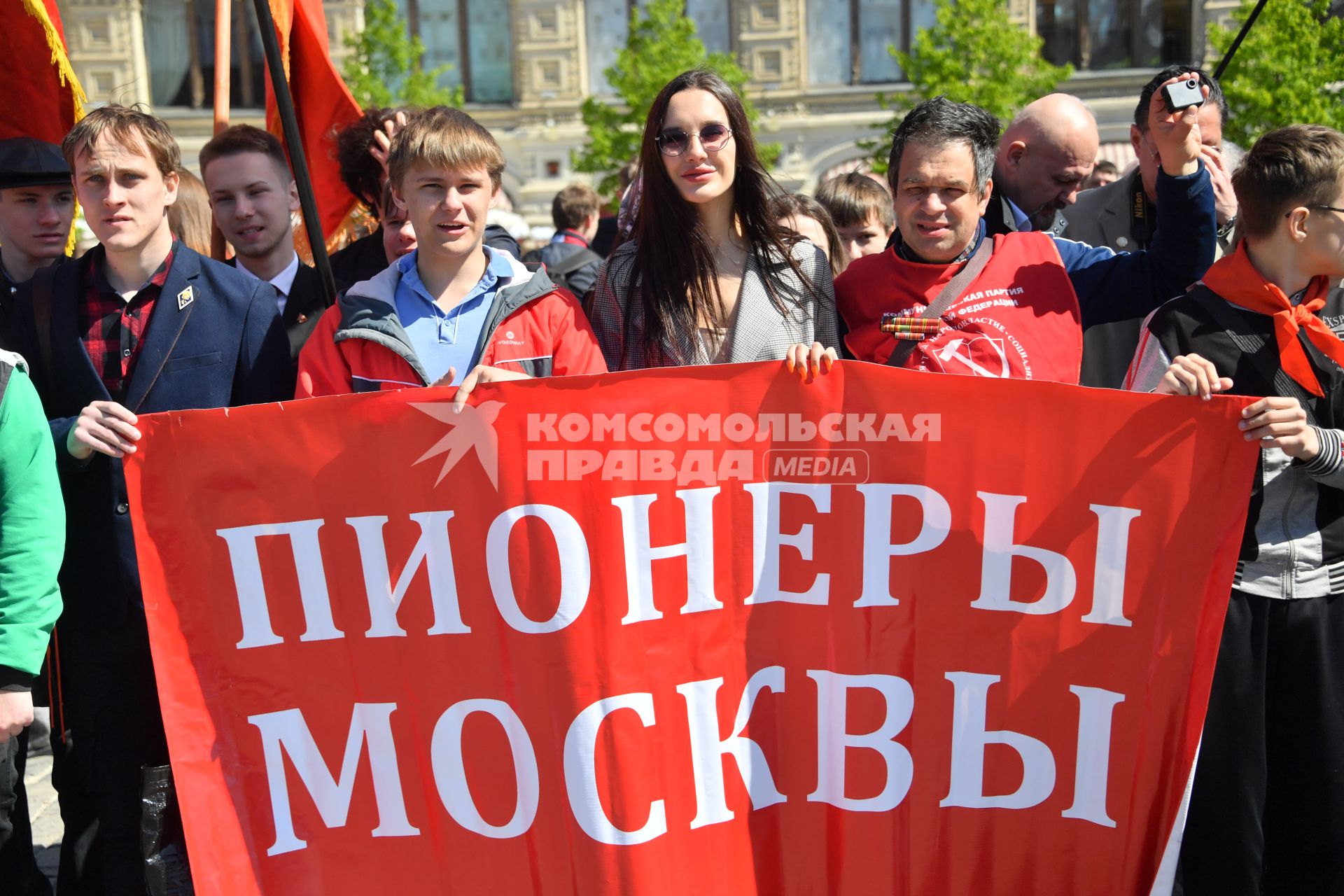 Москва. Во время торжественного приема в пионеры на Красной площади.