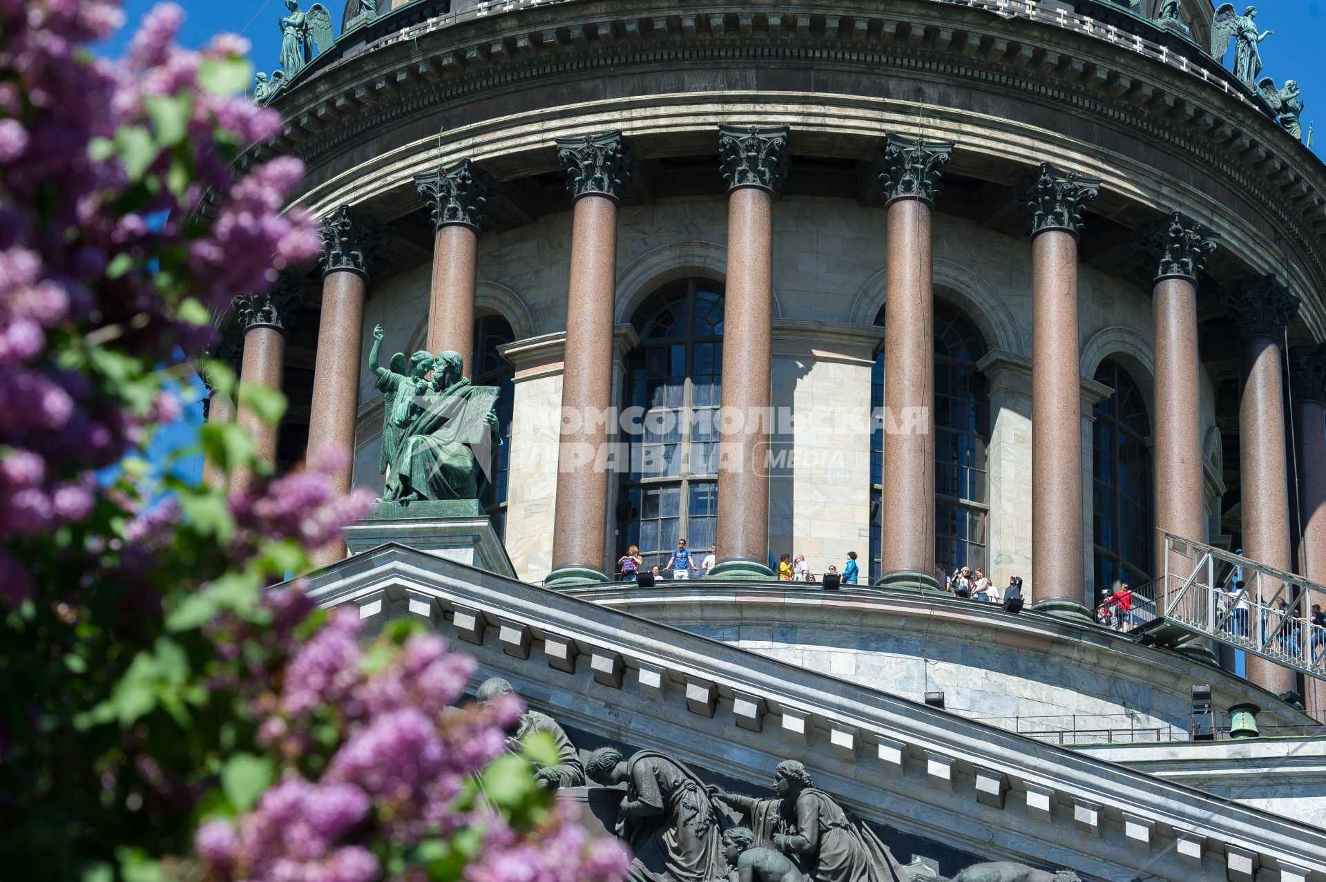 Санкт-Петербург. Балюстрада Исаакиевского собора.