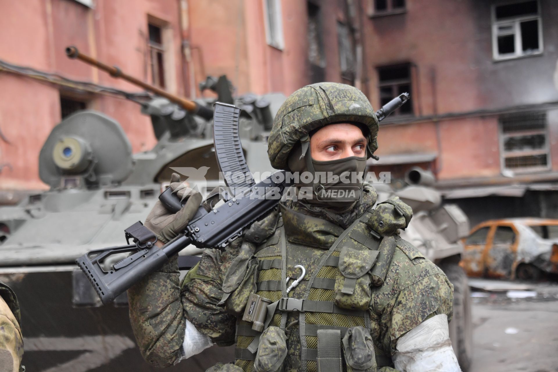 Донецкая область. г.Мариуполь. Военнослужащий ДНР.