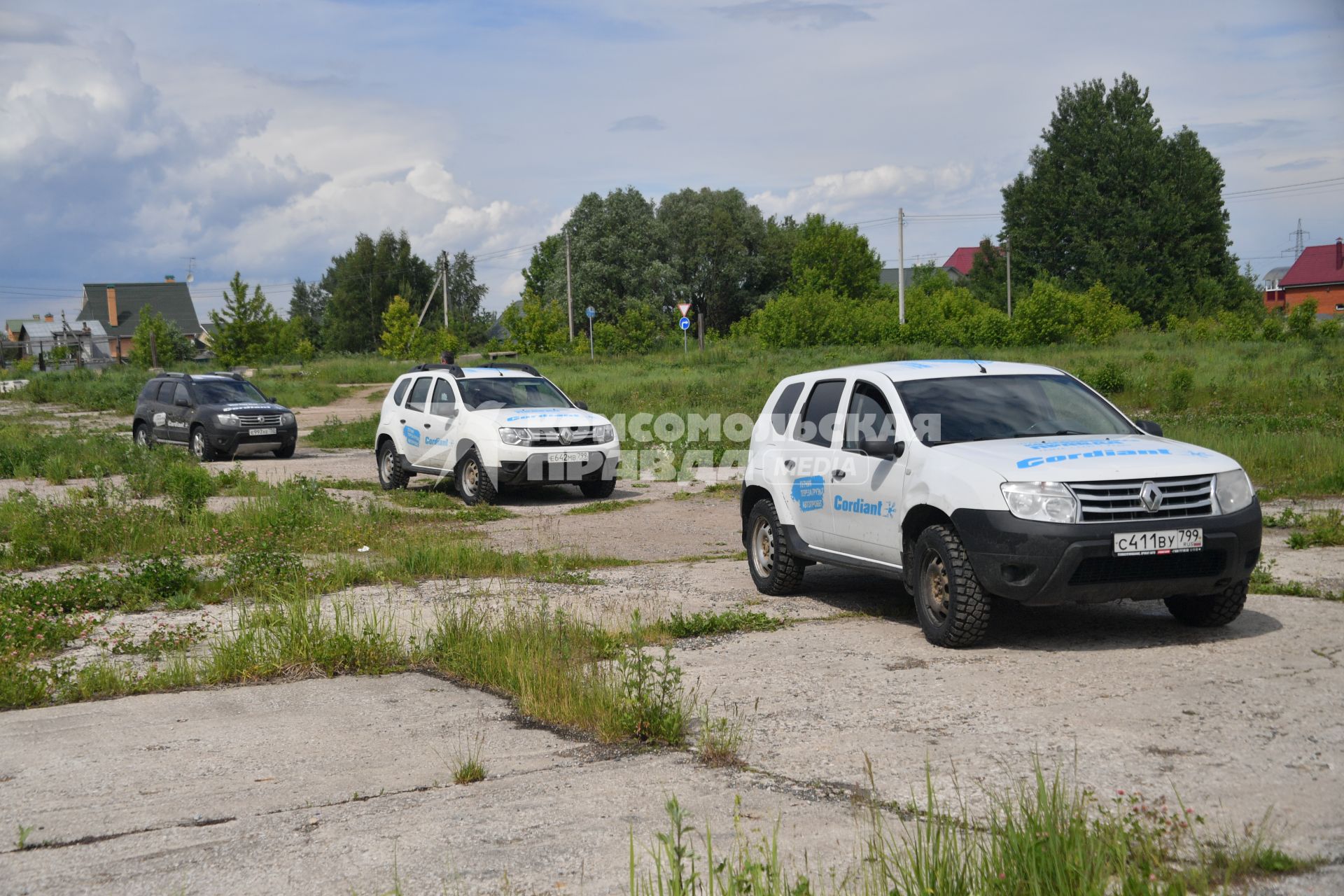 Московская область. Автомобили участников автопробега КП `Летняя перезагрузка`.