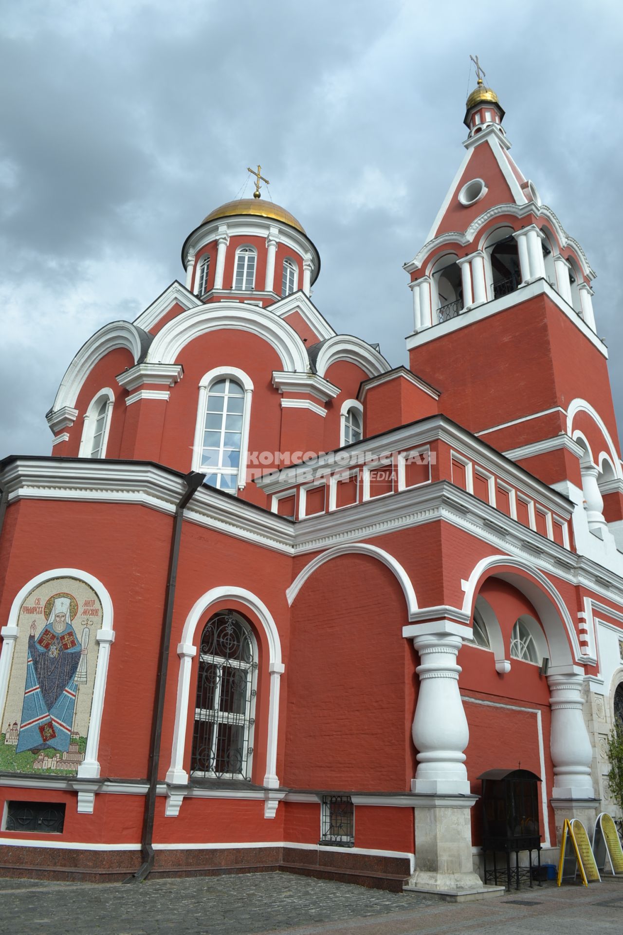 Москва. Храм Благовещения Пресвятой Богородицы в Петровском парке.