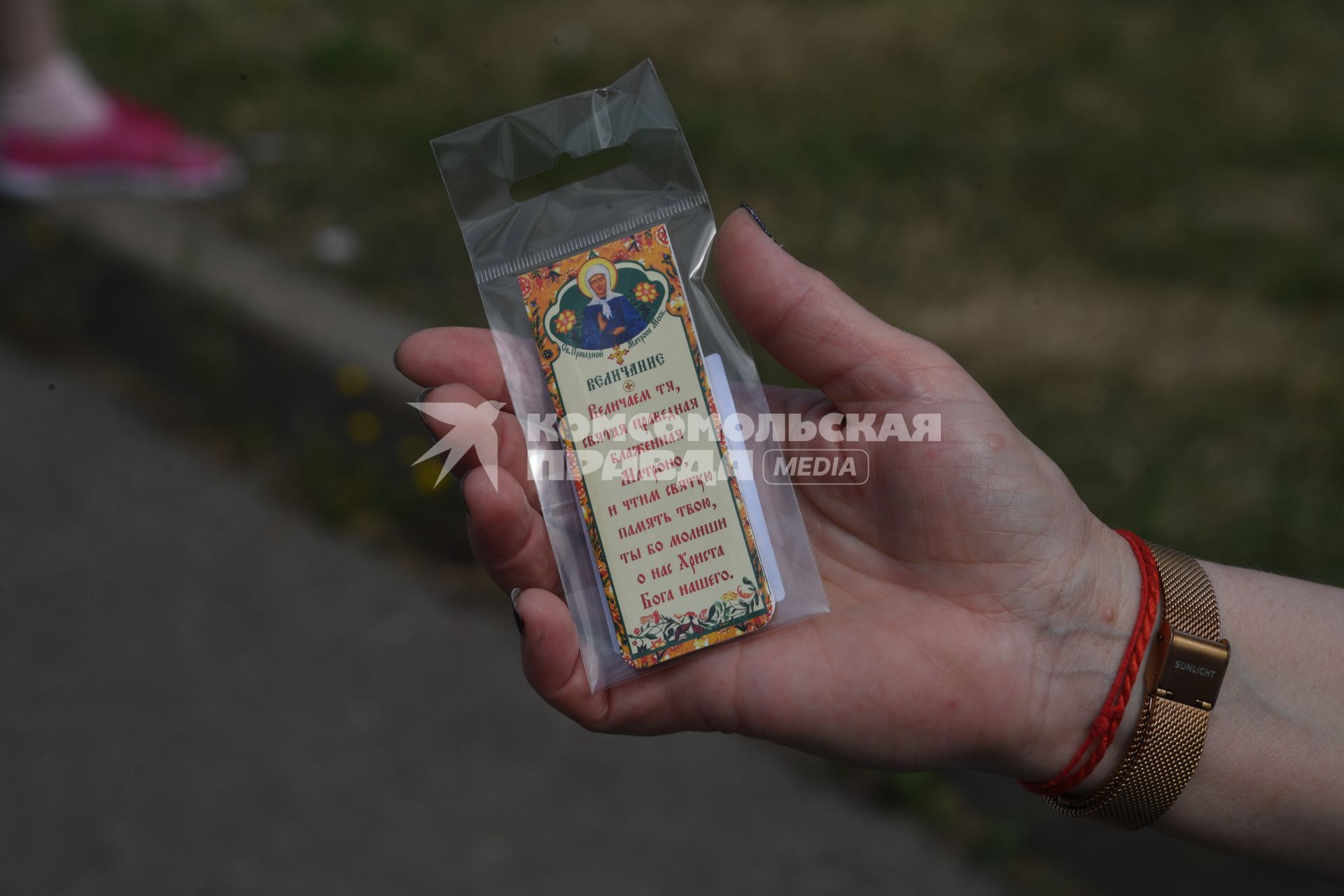 Москва. Во время панихиды по бывшему солисту группы `Ласковый май` Юрию Шатунову на Троекуровском кладбище на 40-й день со дня смерти.