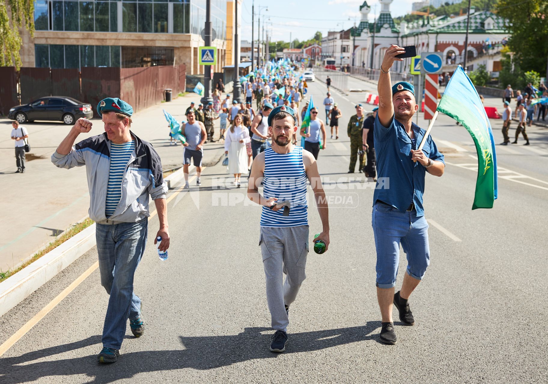 Пермь. Десантники во время празднования Дня Воздушно-десантных войск России.