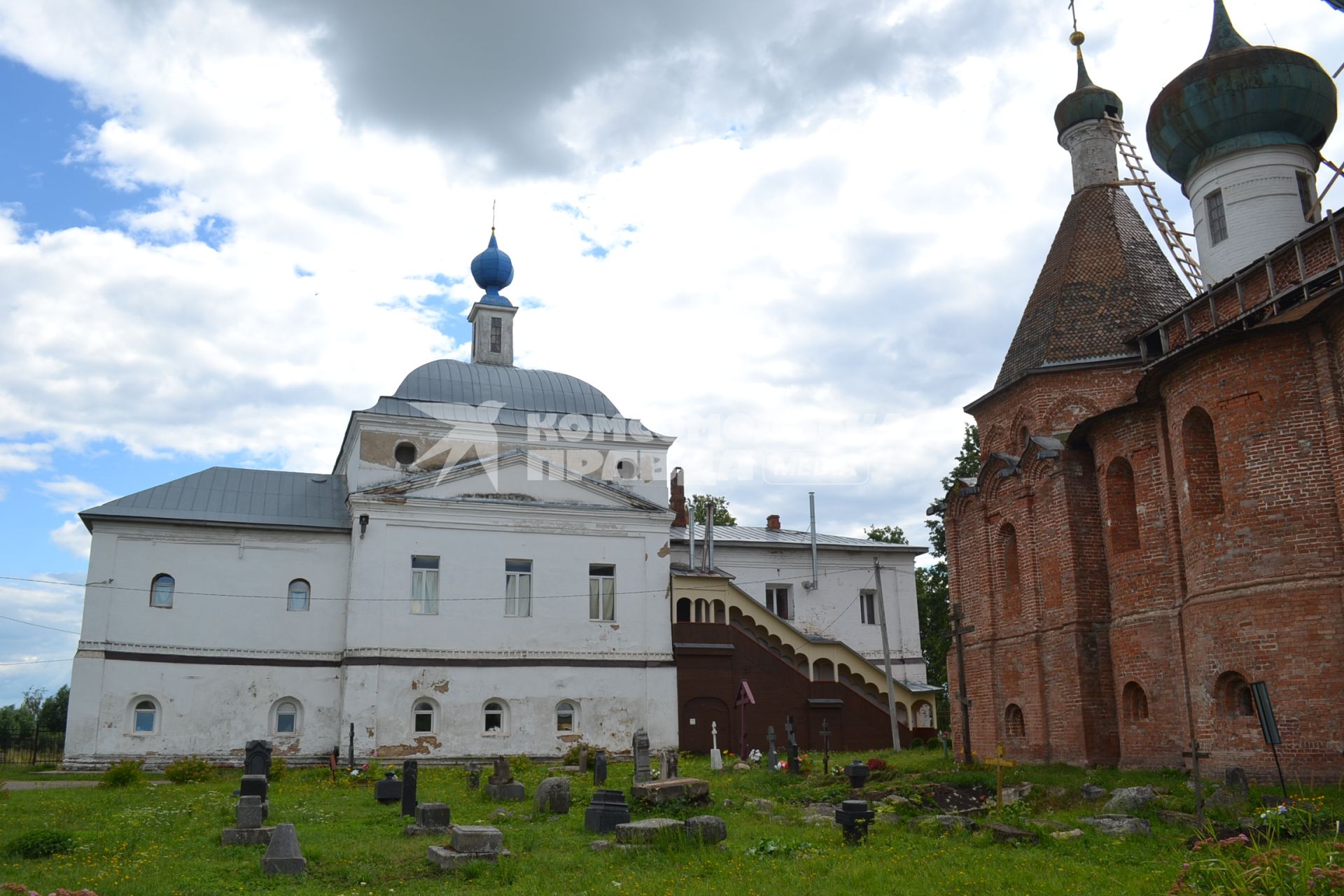 Ростов Великий. Авраамиев Богоявленский монастырь.