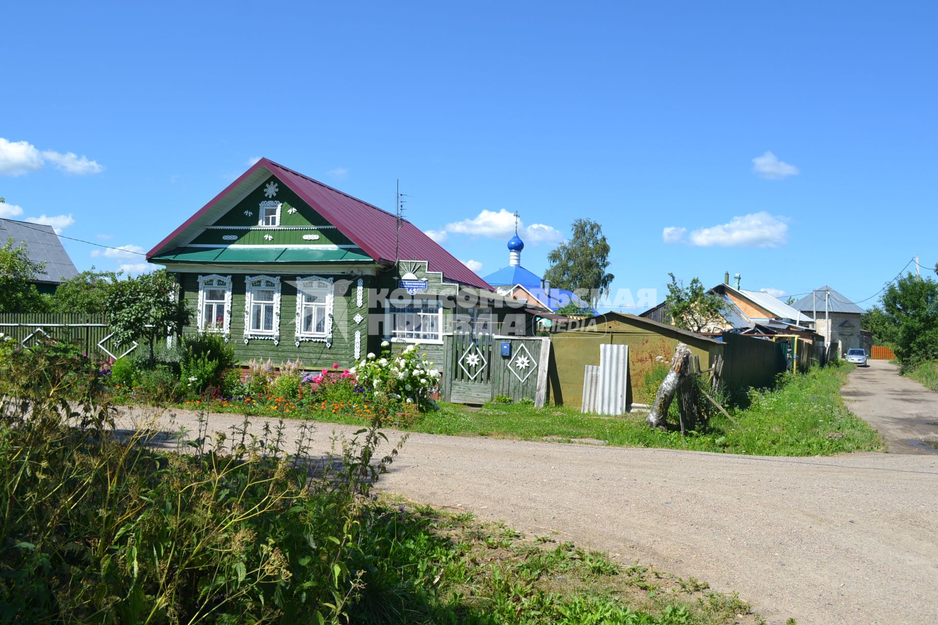 Ростов Великий. Деревянный дом.