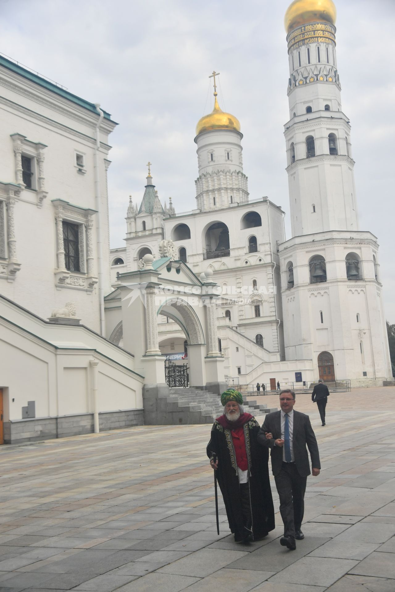 Москва. Верховный муфтий России, председатель Центрального духовного управления мусульман России Талгат Таджуддин перед началом подписания договоров о вхождении в Российскую Федерацию Донецкой и Луганской народных республик, Запорожской и Херсонской областей в Георгиевском зале Большого Кремлевского дворца.