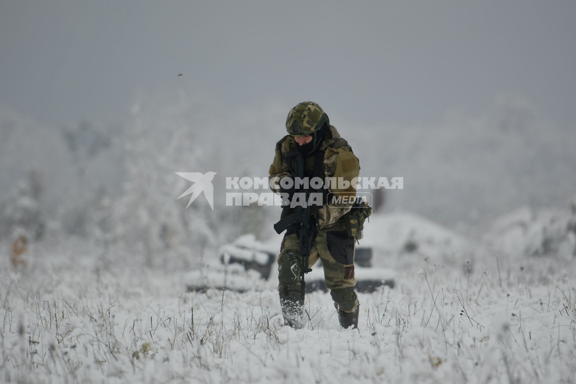 Свердловская область. Еланский военный учебный центр. Тренровка разведывательного подразделения. Граждане призваные из запаса, во время частичной мобилизации, проходят огневую подготовку на стрельбище. Президент РФ Владимир Путин 21 сентября подписал указ о проведении в стране частичной мобилизации