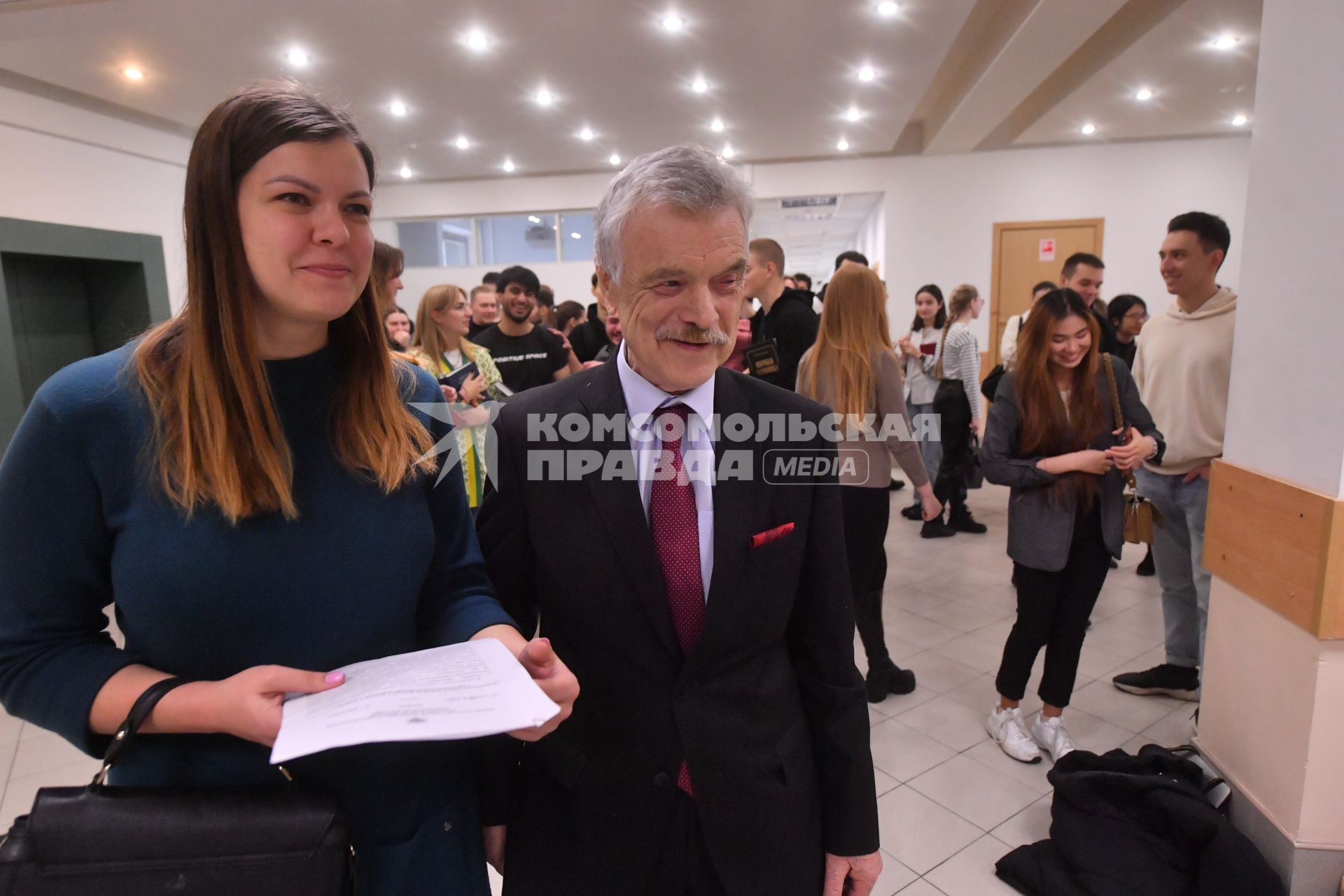 Москва. Заведующий кафедрой Мировой экономики Руслан Хазбулатов.