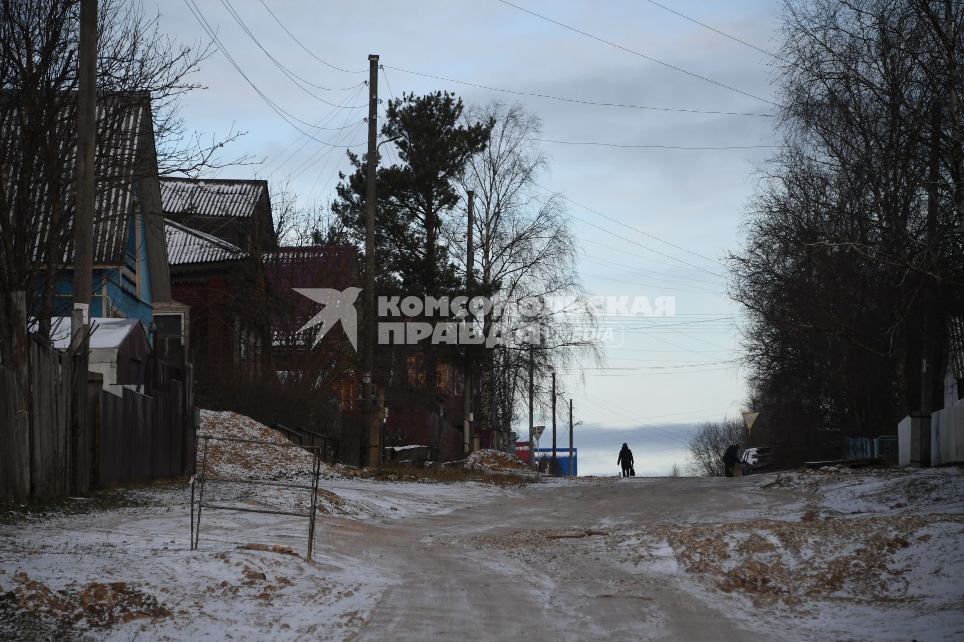 Вологодская область. Тотьма. Корреспонденты `Комсомольской правды` Владимир Ворсобин и Иван Макеев путешествуют автостопом по России. Виды города.