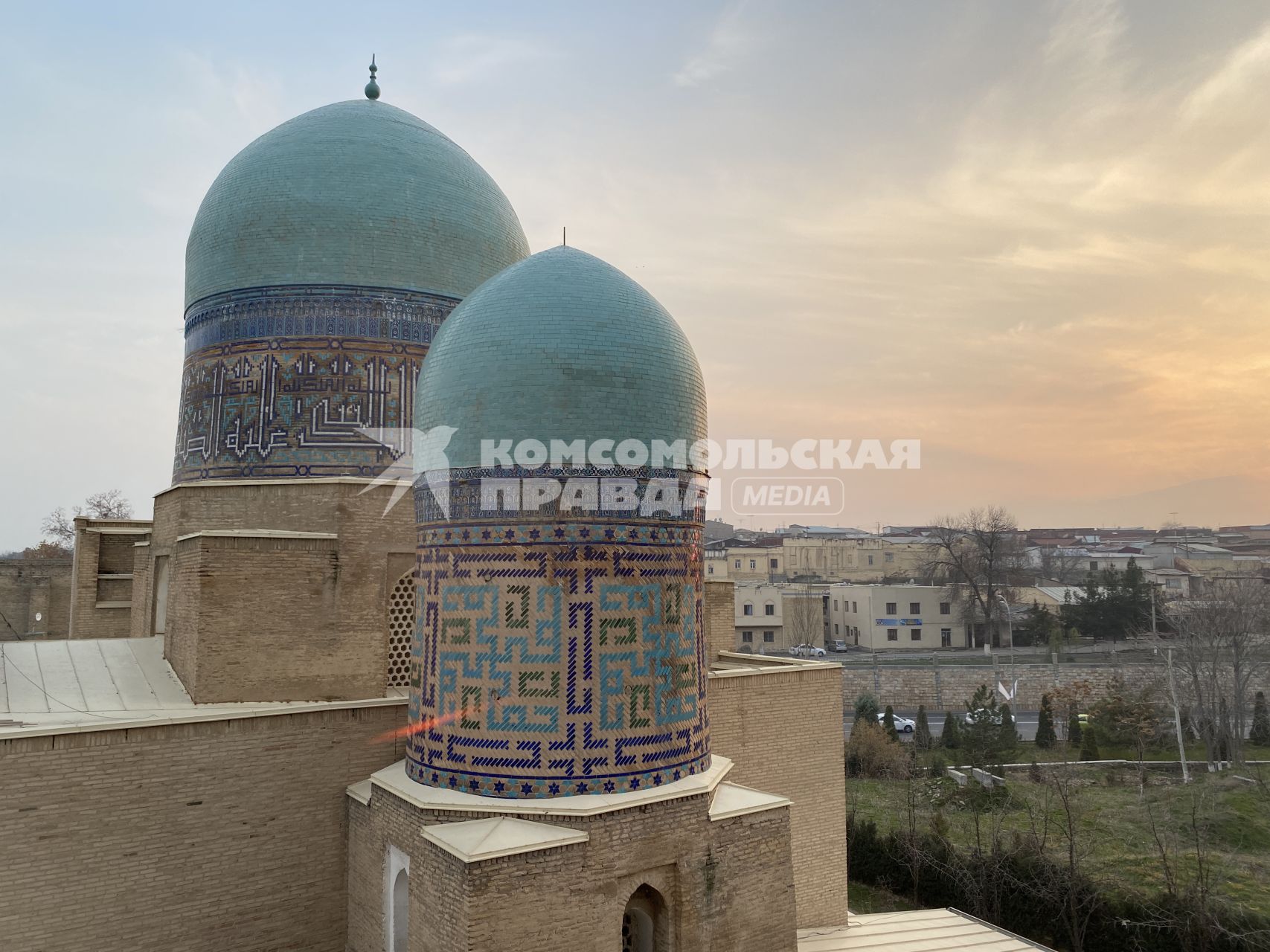 Республика Узбекистан. г. Самарканд. Мемориальный комплекс Шахи Зинда.