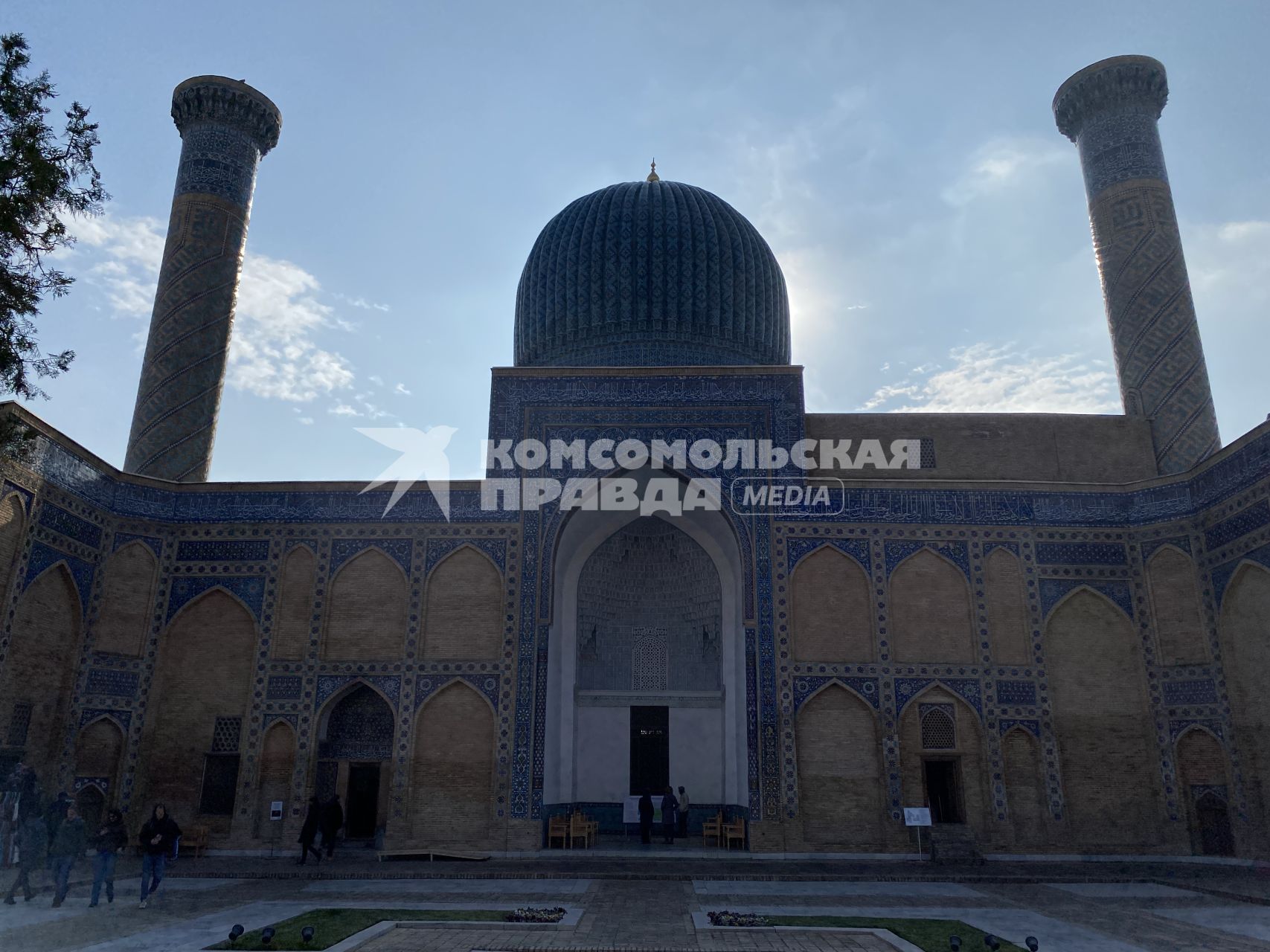 Республика Узбекистан. г. Самарканд. Вид на мавзолей Гур-Эмир.