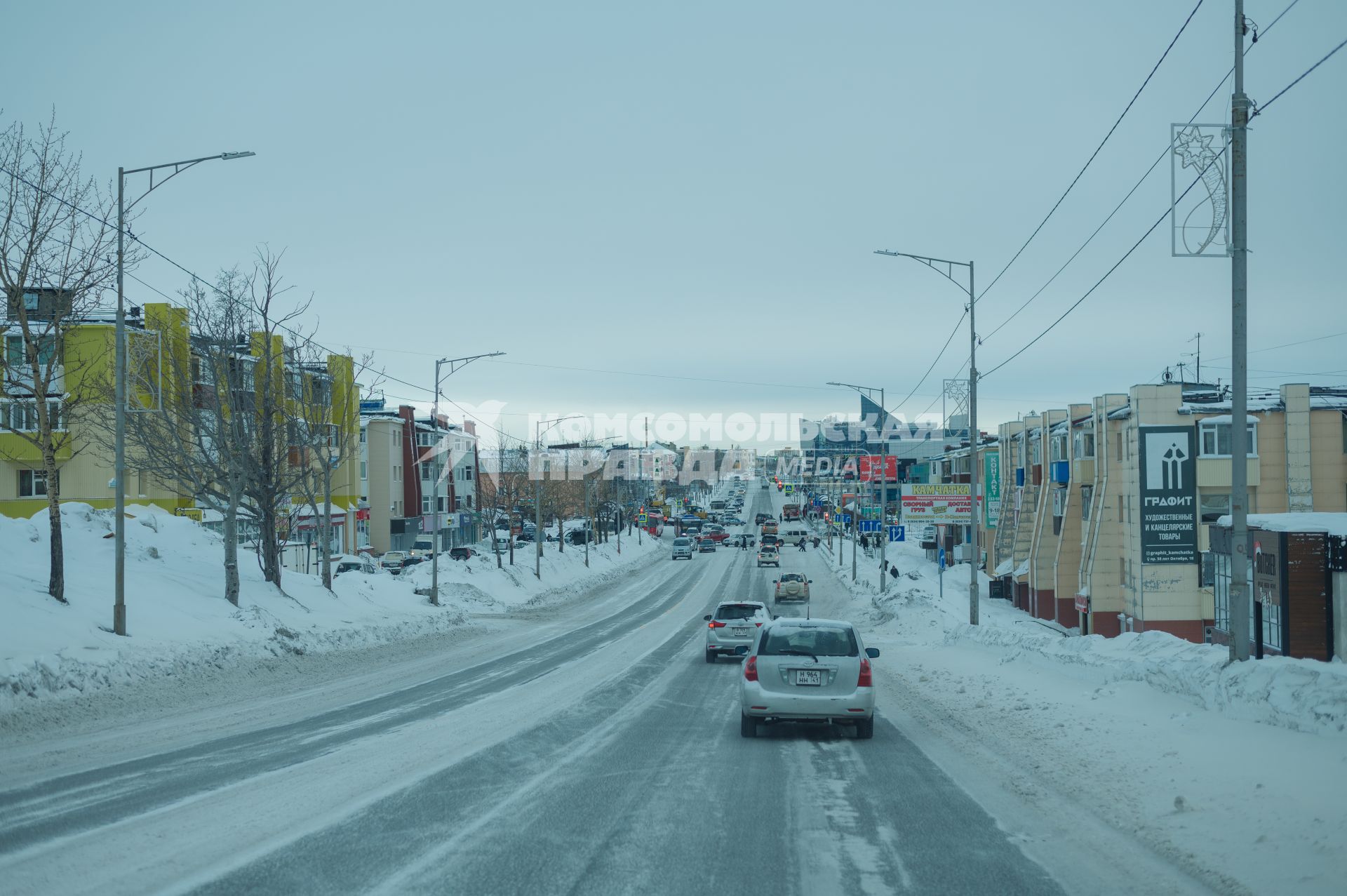 Камчатский край. Петропавловск-Камчатский.  На улице города.