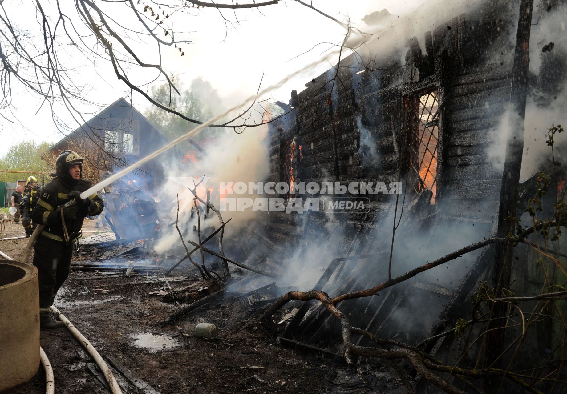 Голицинский городской округ. п.Татарки. Ликвидация пожара в частном жилом доме.