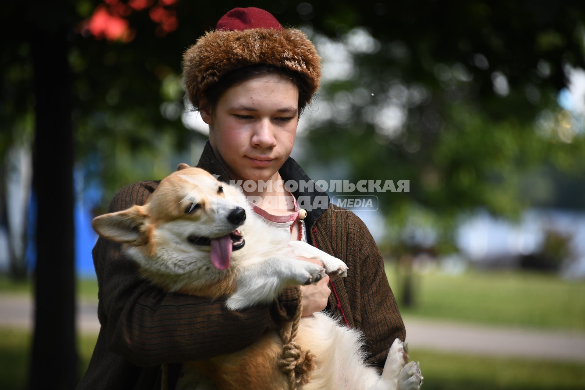 Москва.  Участник  Московского исторического фестиваля `Времена эпохи`в  музее-заповеднике `Коломенское`.