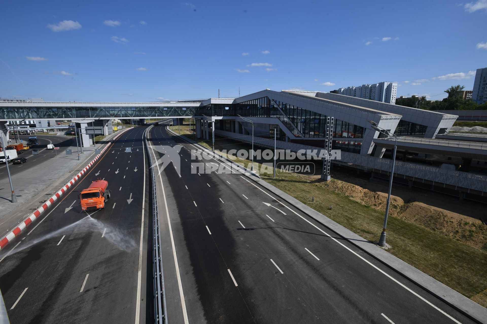 Москва. Открытие южного участка Московского скоростного диаметра у станции МЦД Печатники.