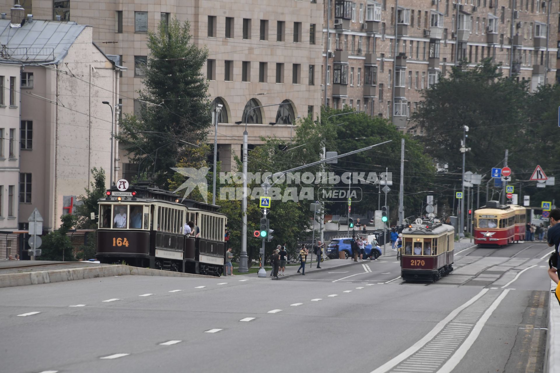 Москва. Трамвай `Аннушка` во время парада трамваев, приуроченного ко Дню московского транспорта.