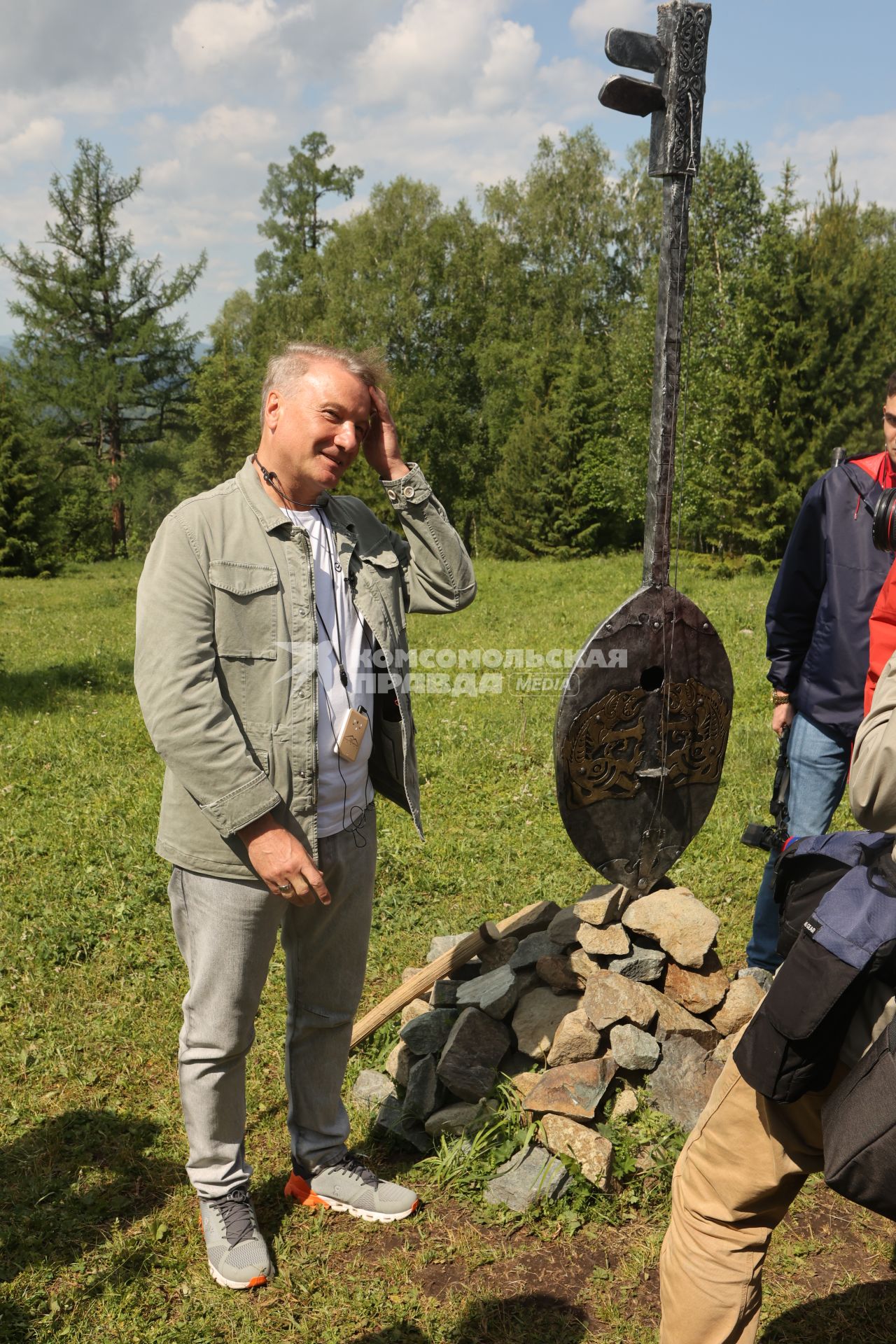 Республика Алтай. Село Манжерок. Президент, председатель правления ПАО `Сбербанк` Герман Греф во время проведения экскурсии по одному из маршрутов на курорте, в рамках всероссийской акции `Лучший гид России`.