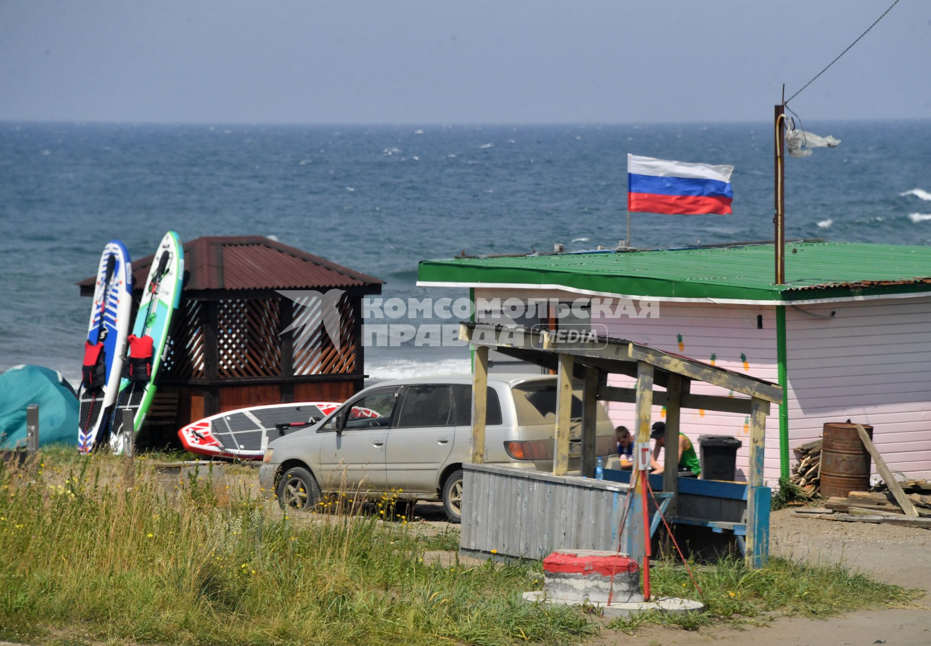 Сахалинская область. На берегу  Охотского моря.