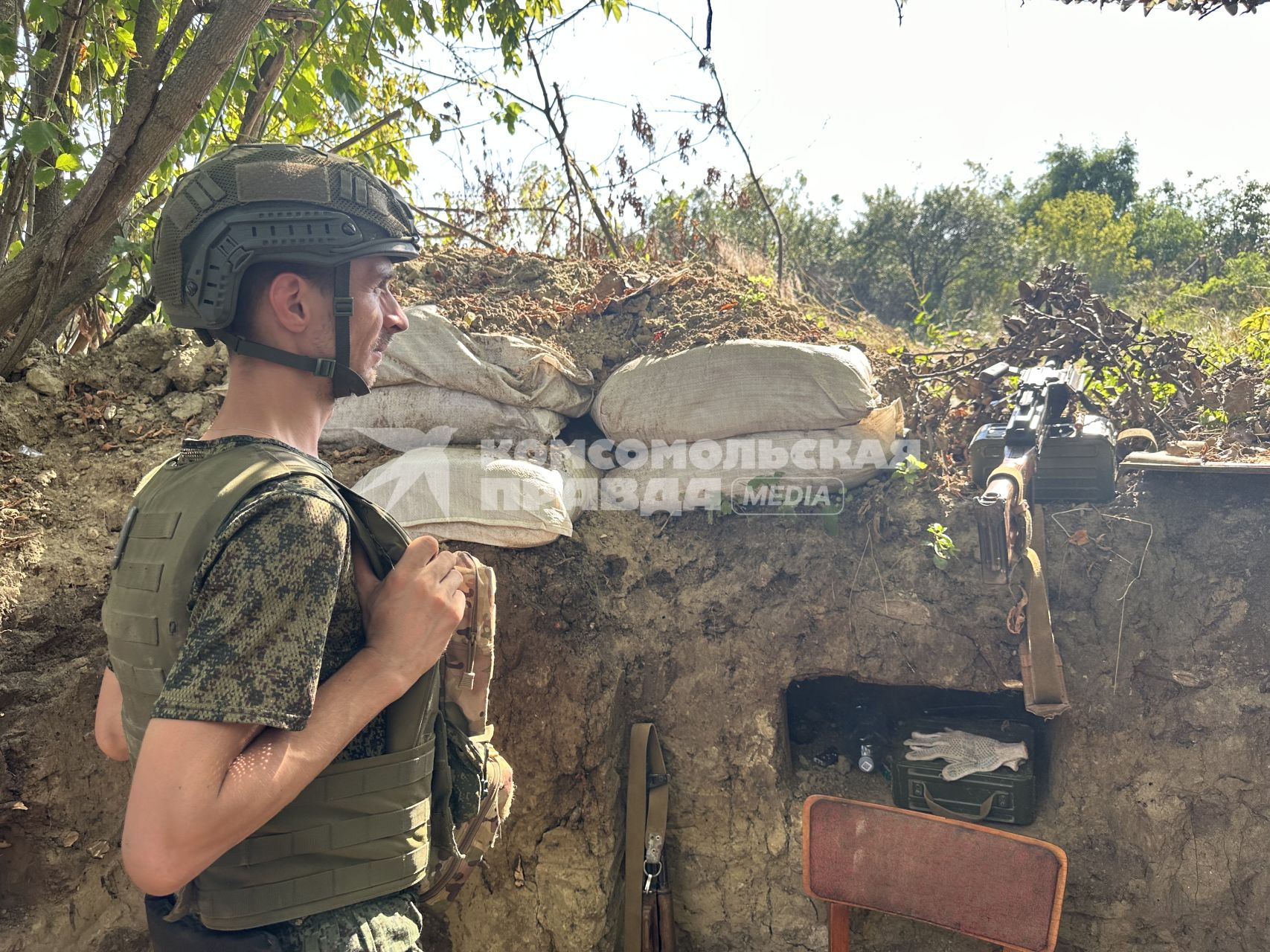 Луганская область. Сватовский район ЛНР. Боец одного из подразделений 1-ой гвардейской танковой армии на Южном фланге Купянского направления в районе села Новоселовского.