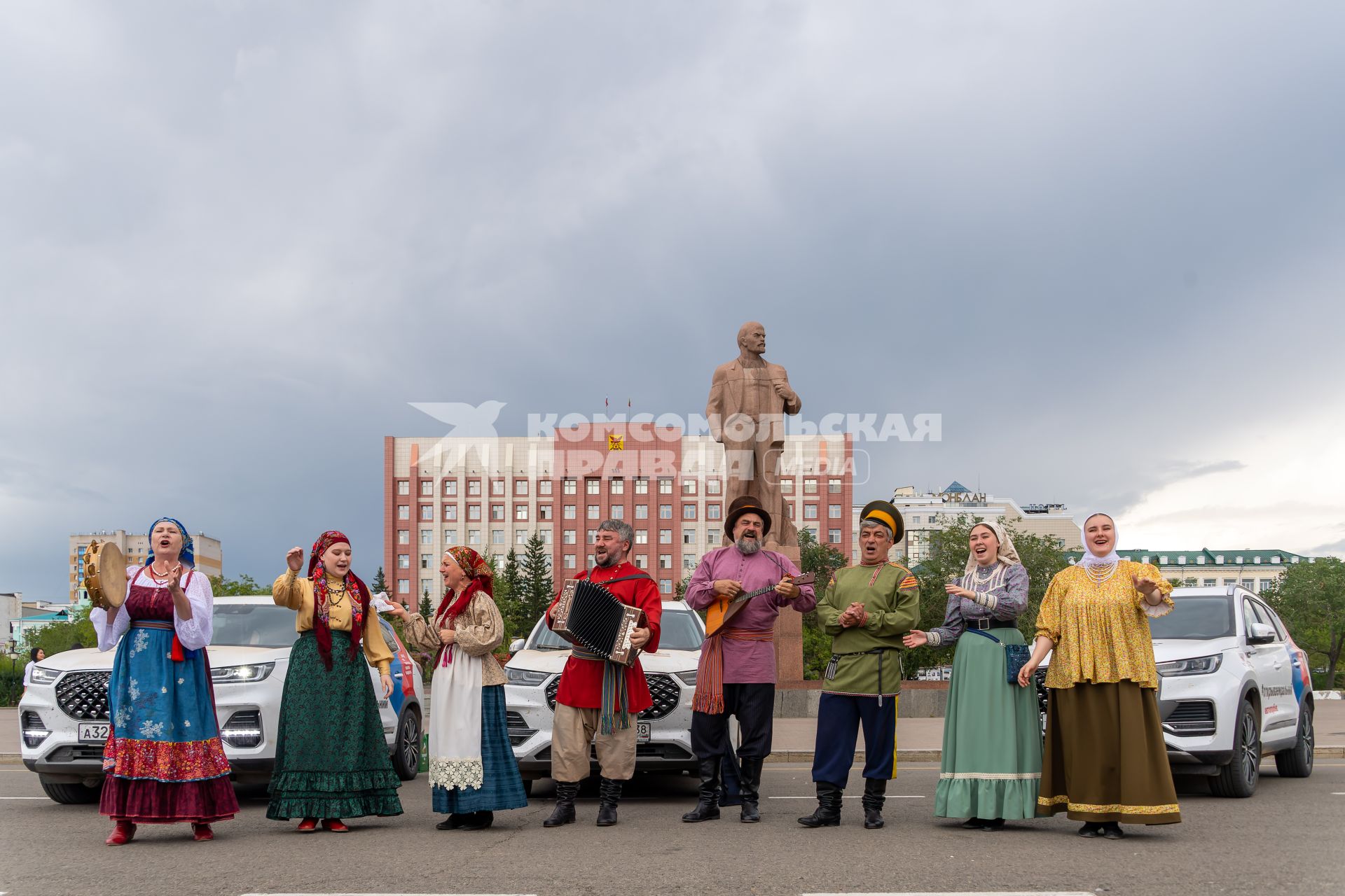 Забайкальский край, г. Чита. Во время встречи участников автопробега `Открываем Дальний`.