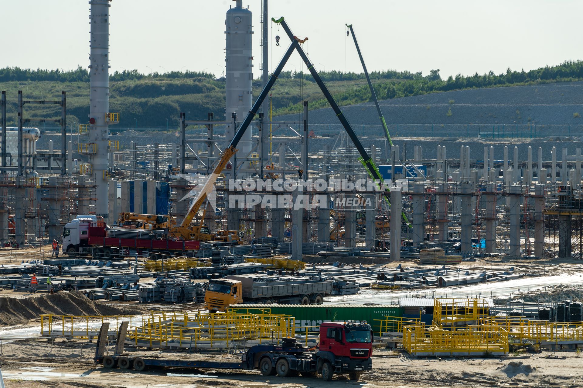 Амурская область, с. Черниговка. Строительство Амурского газохимического комплекса (ГХК).