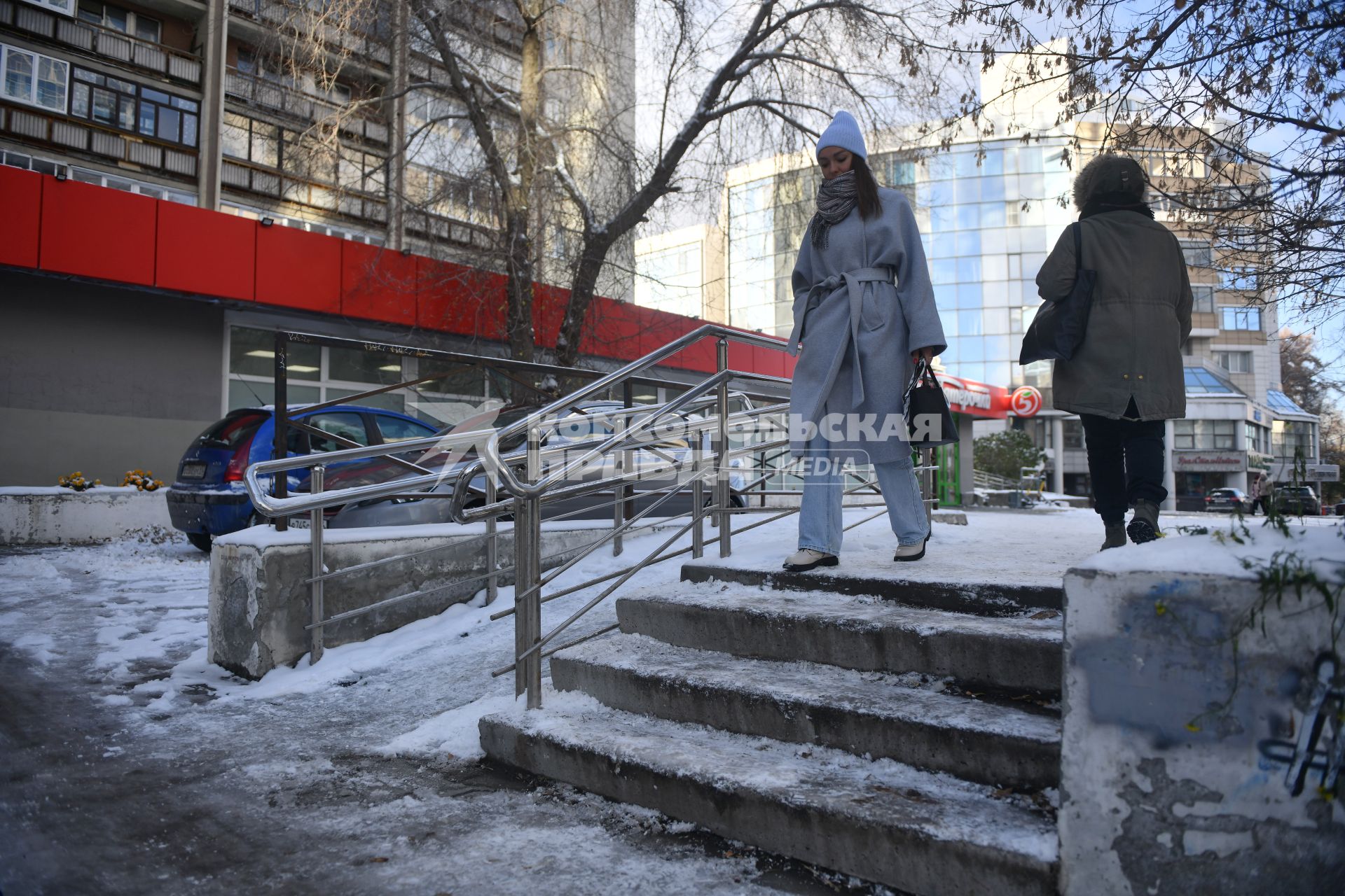 Екатеринбург. Гололед в городе