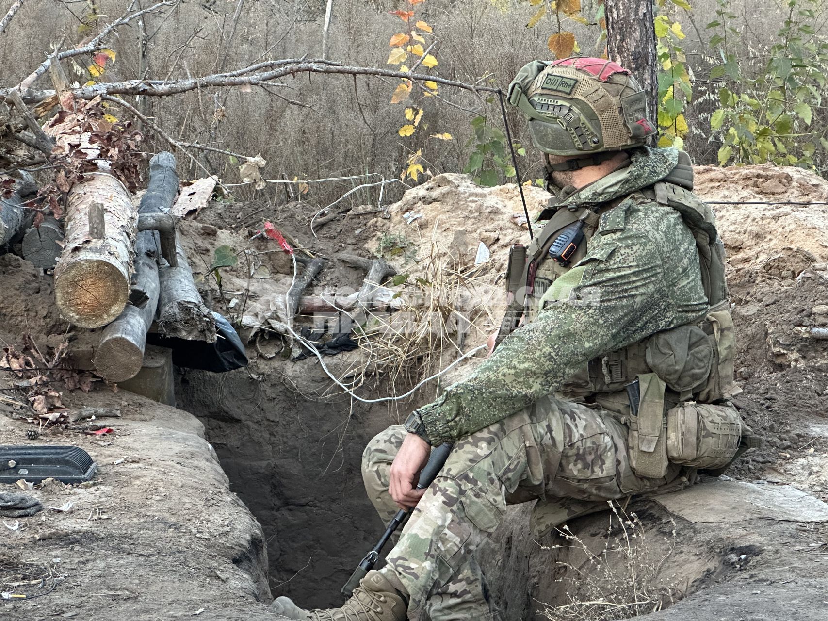 Луганская область. Боец отряда огневой поддержки `Вега` под Торским.