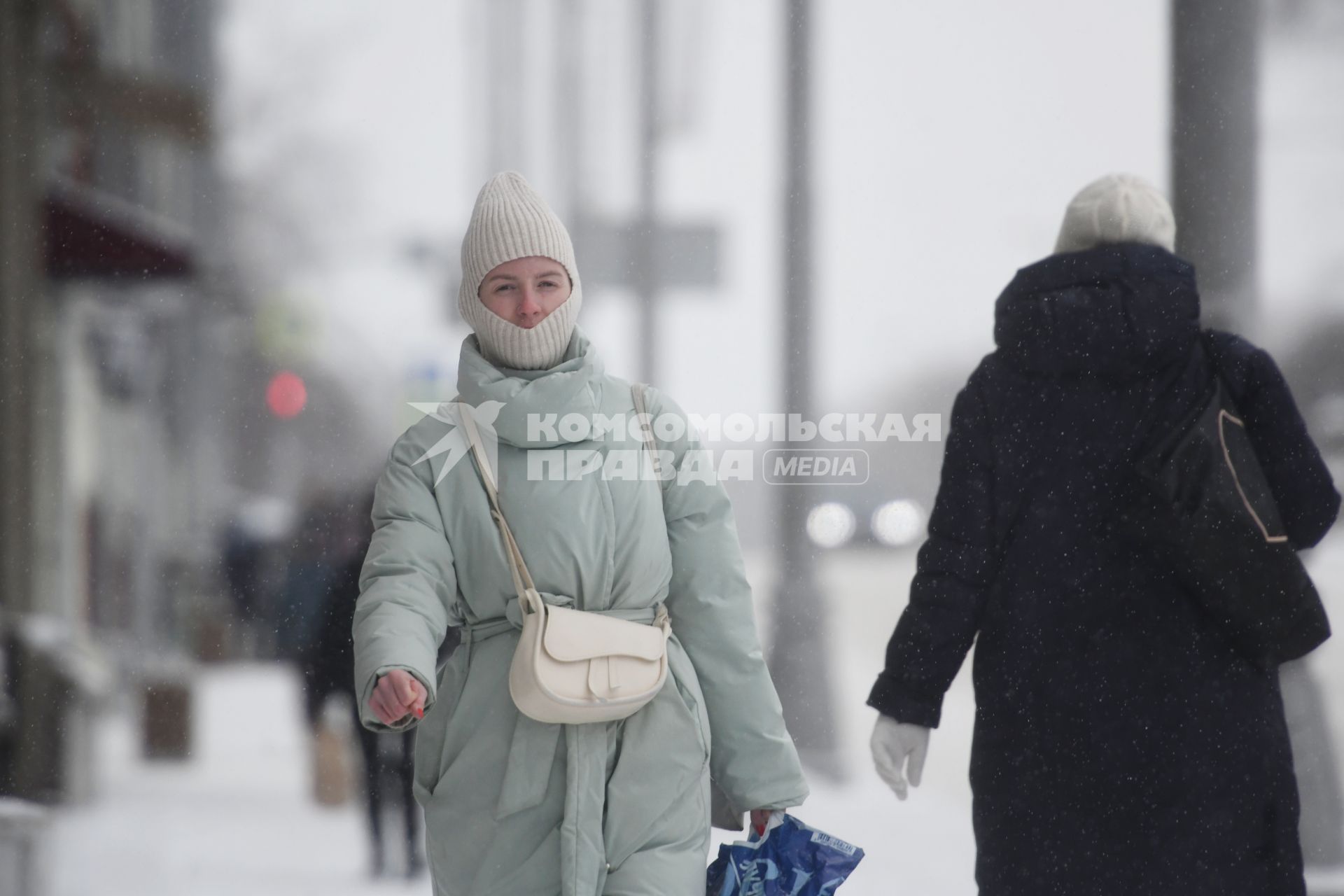 Последствия снегопада в Екатеринбурге