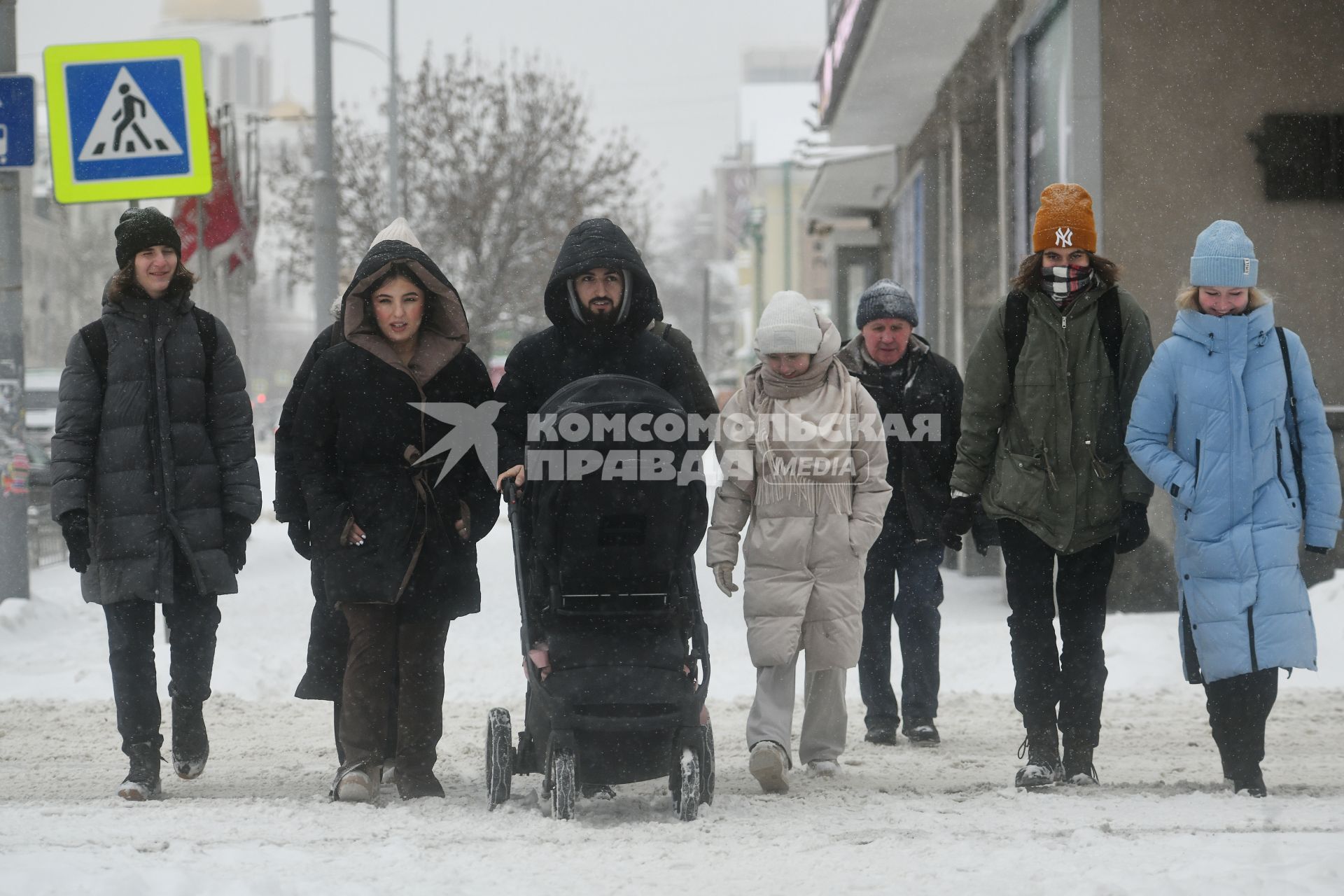 Последствия снегопада в Екатеринбурге