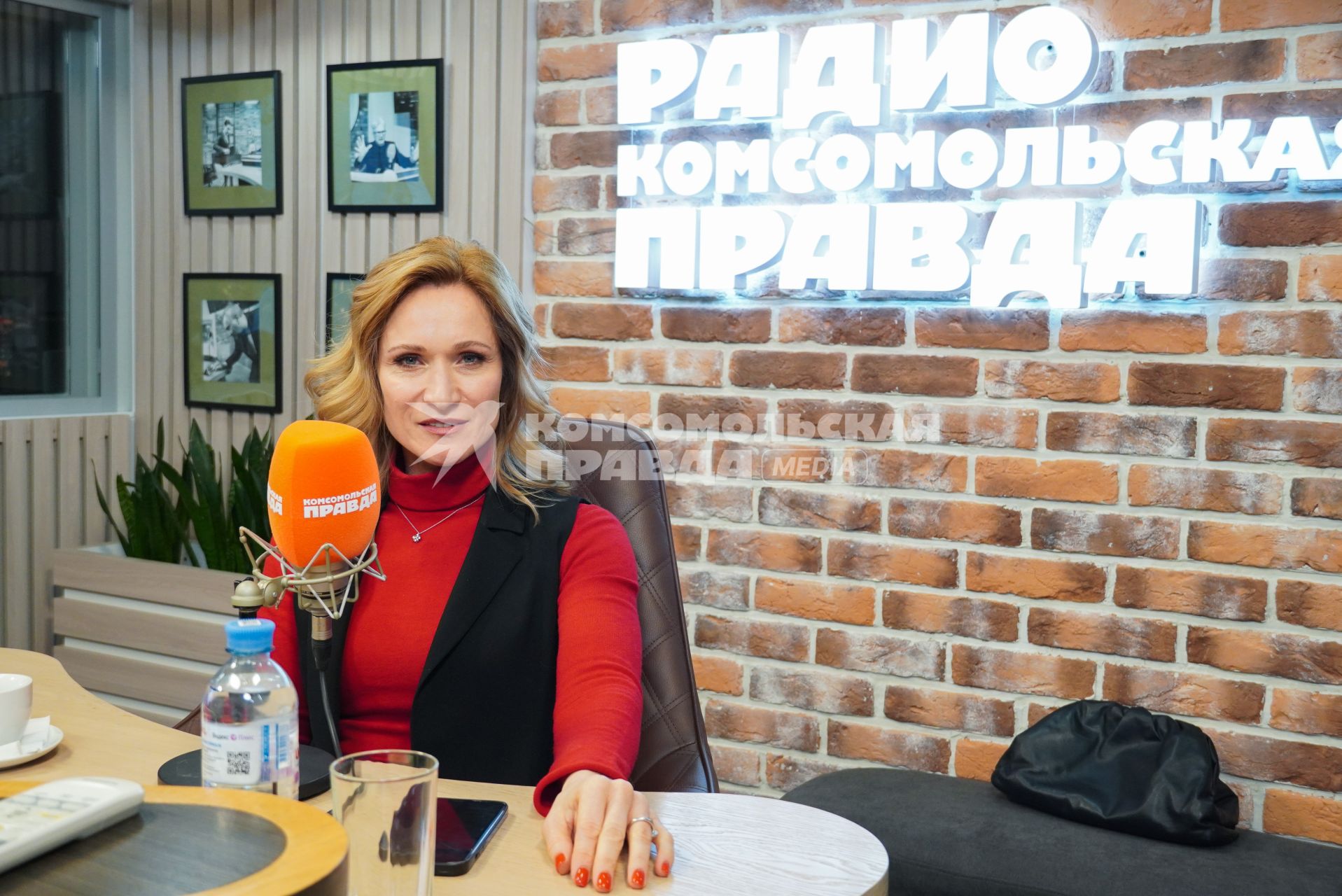Мария Киселева на радиостанции Комсомольская правда\"