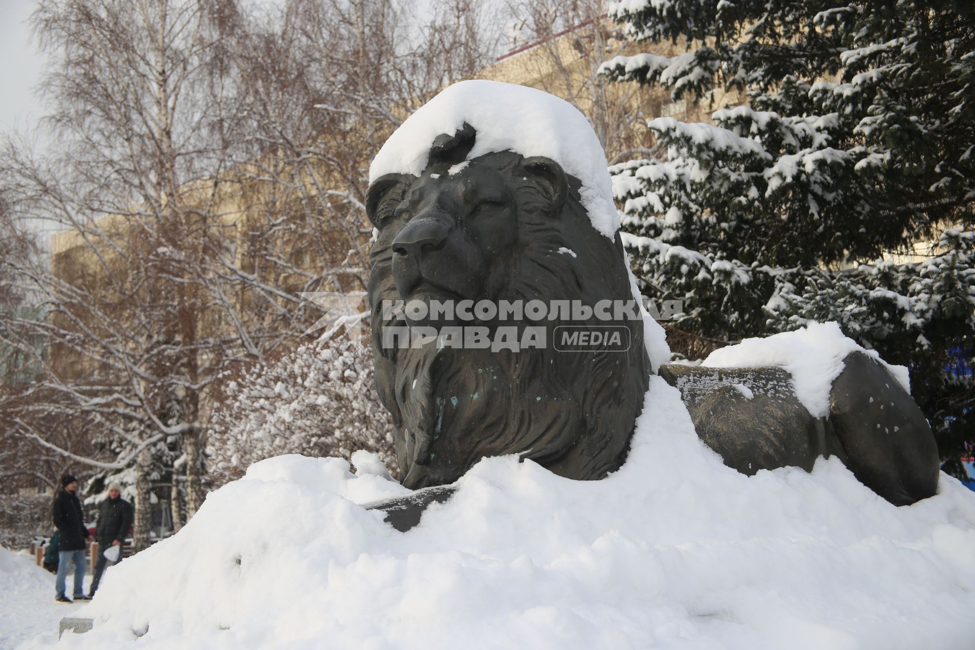 Последствия снегопада в Красноярске