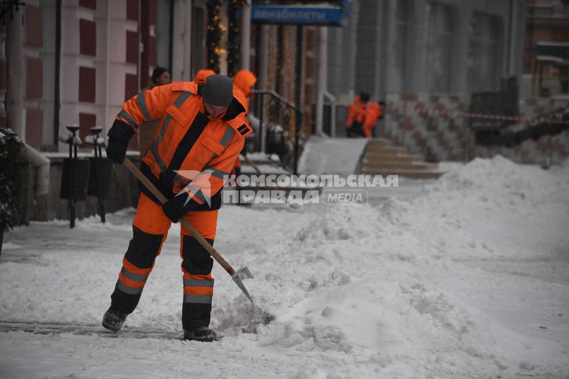 Последствия снегопада в Москве