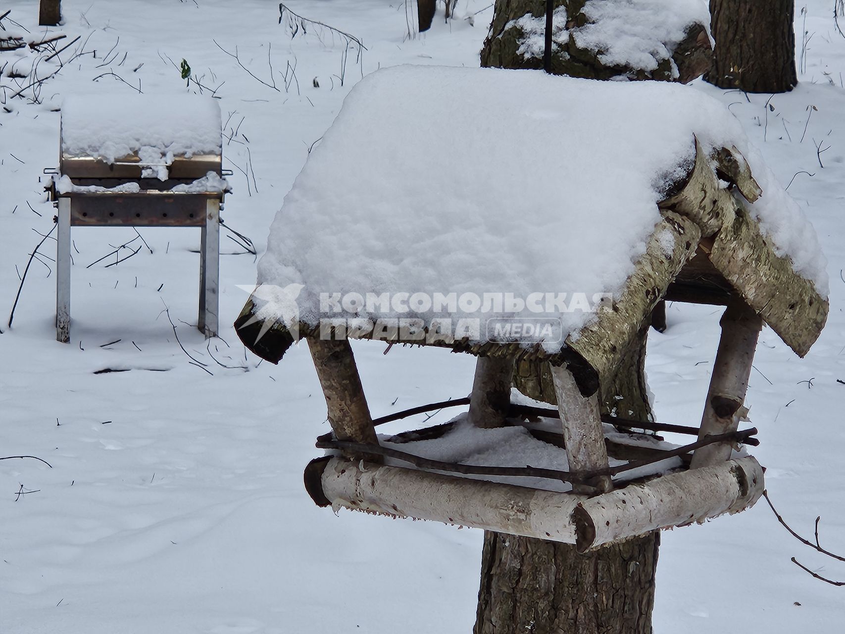 Дача зимой