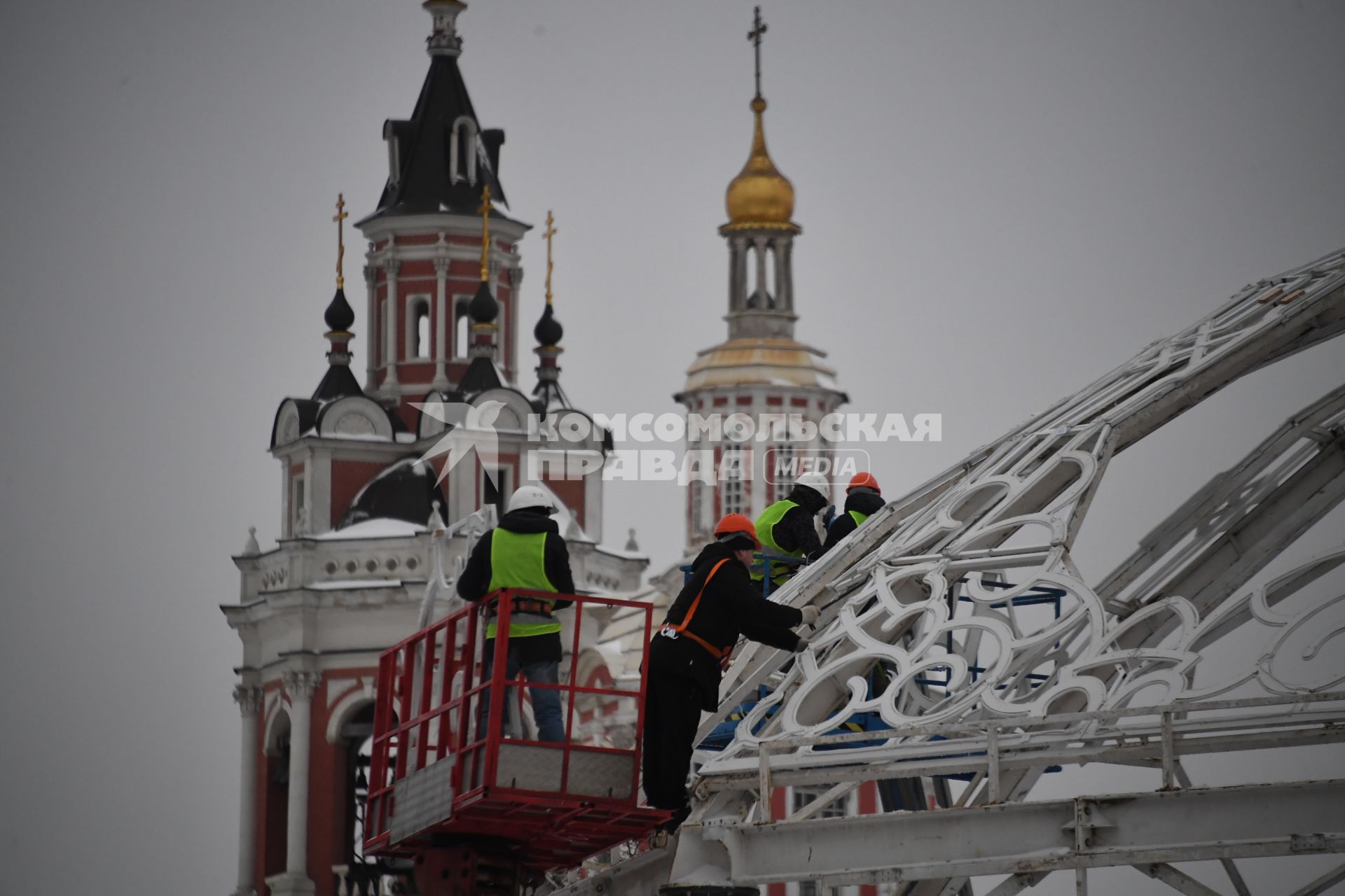 Улицы Москвы после снегопада