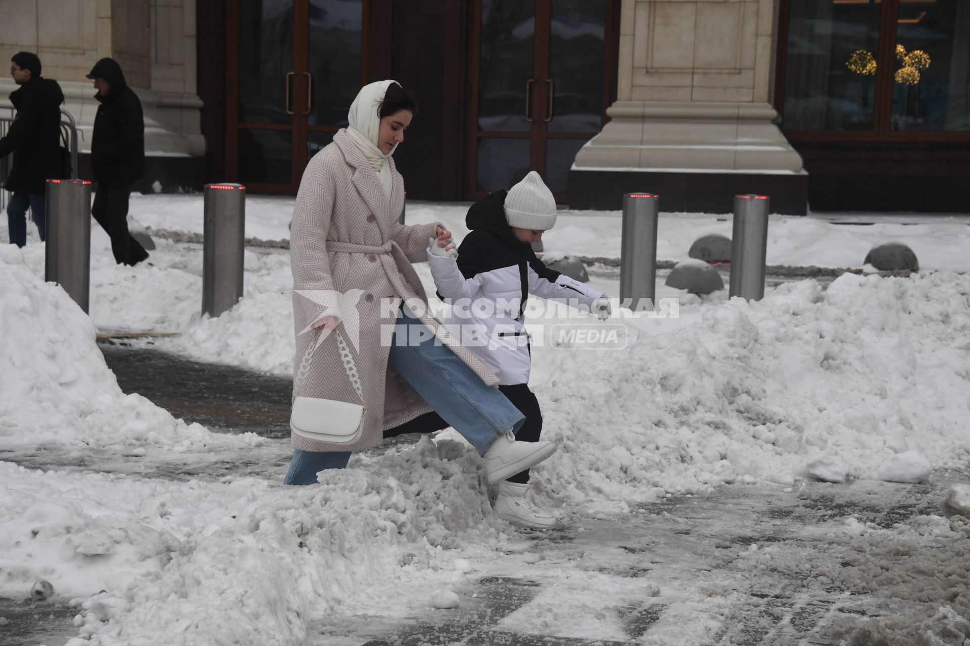 Улицы Москвы после снегопада