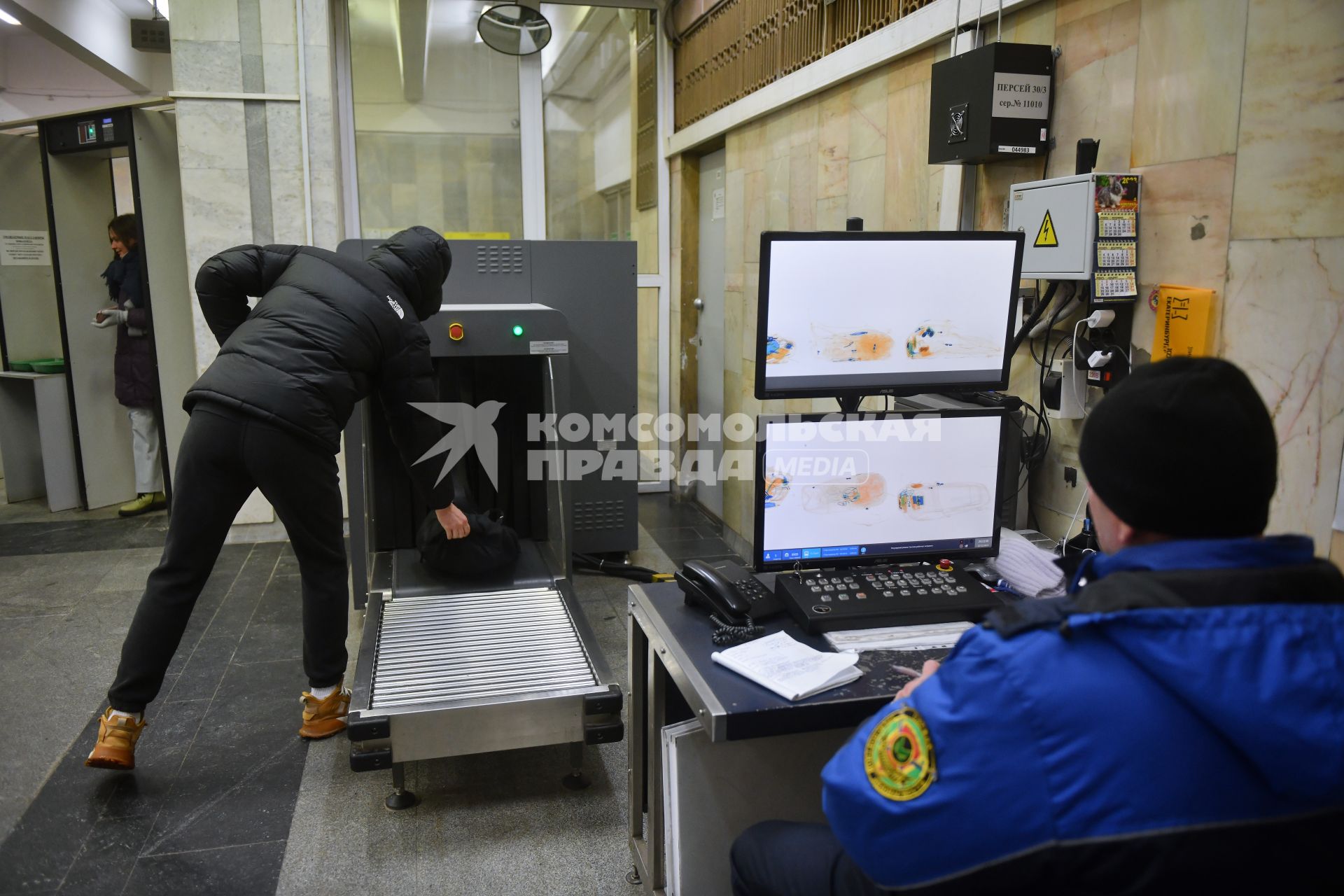 Замена туриникетов на станции метро Площадь 1905 года\' в Екатеринбурге