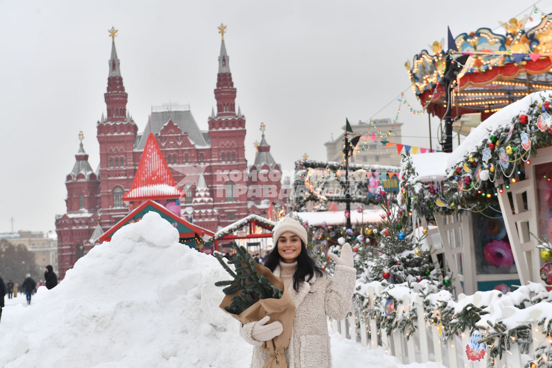 Снег в Москве